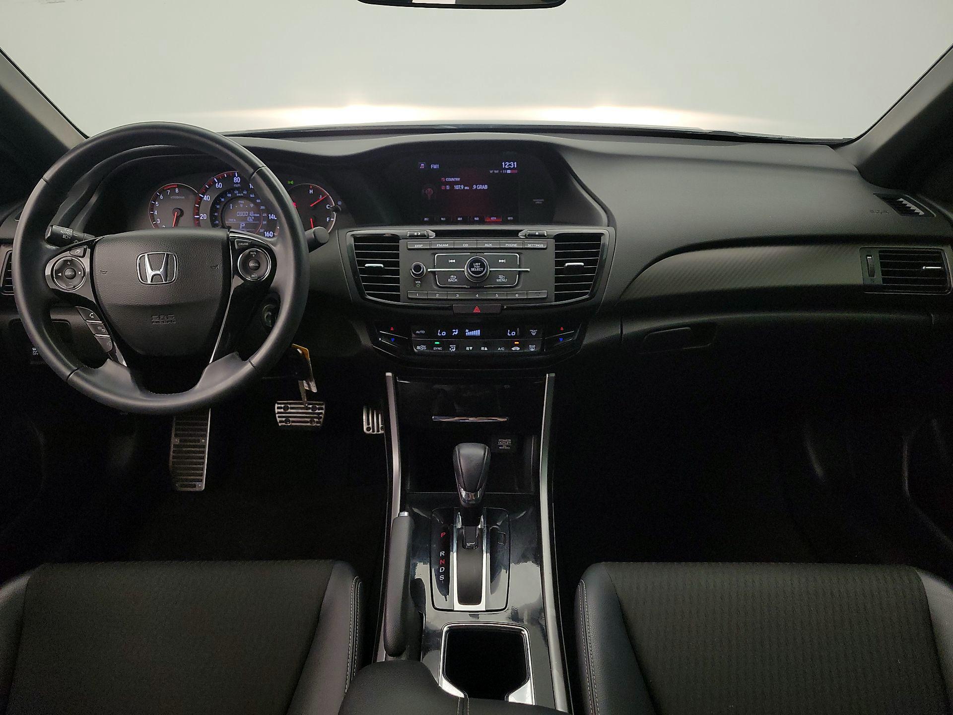 Thumbnail: 2016 Honda Accord - 9