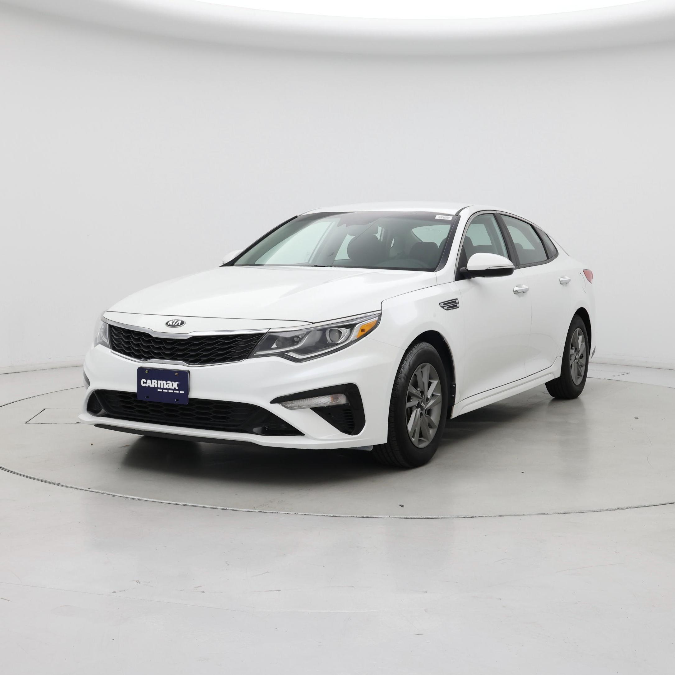 Thumbnail: 2019 Kia Optima - 4