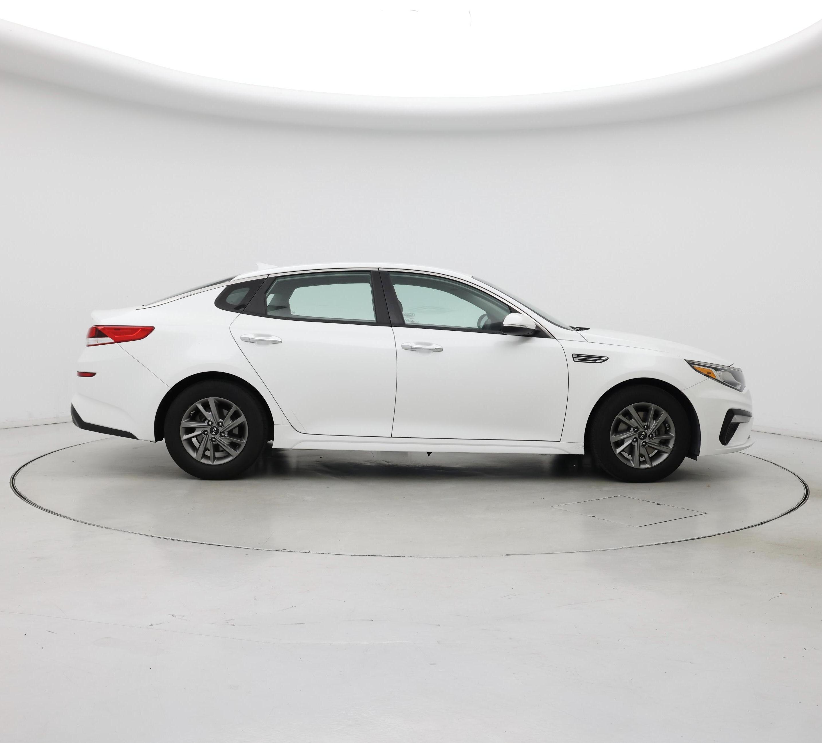 Thumbnail: 2019 Kia Optima - 7