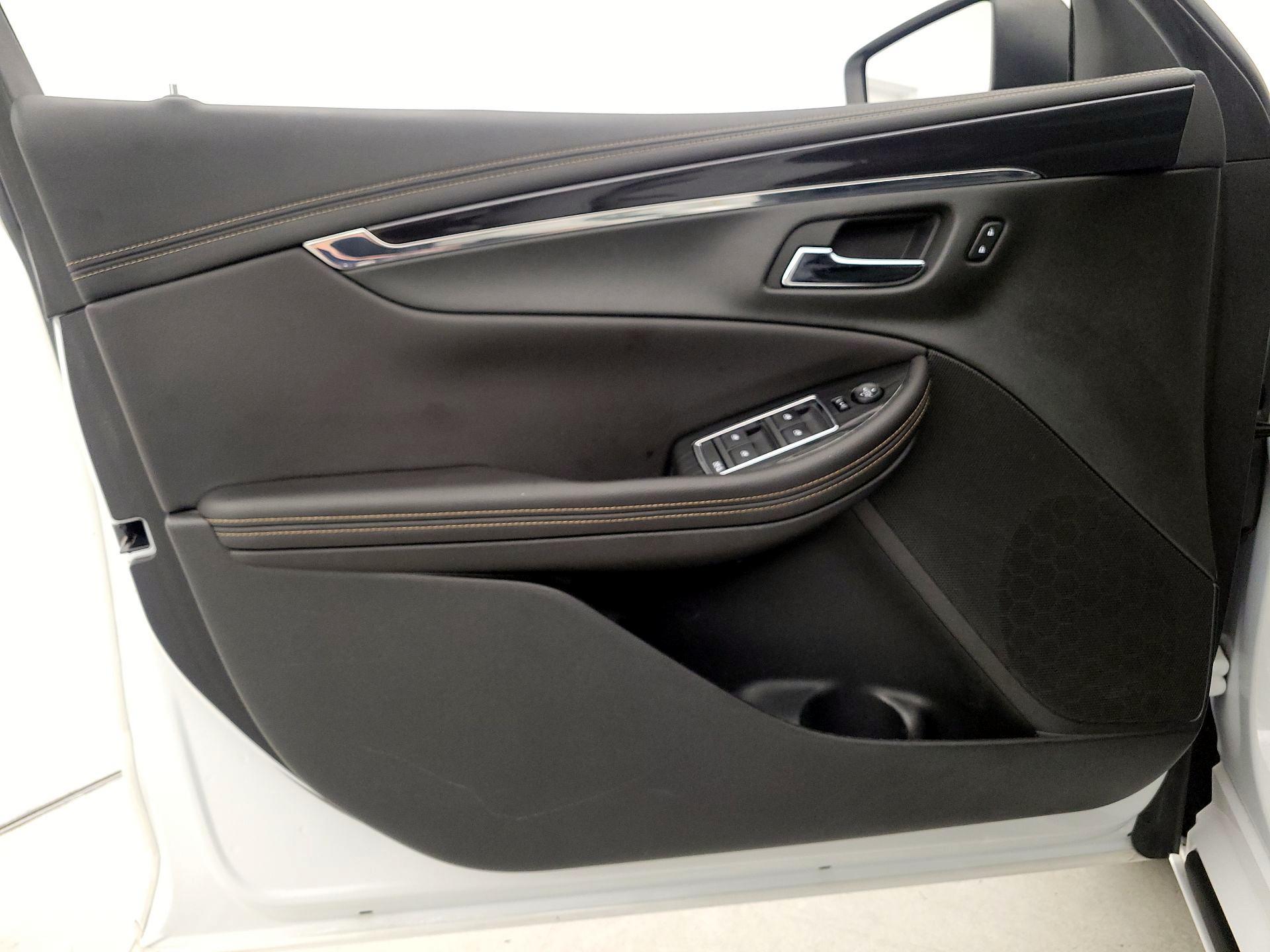 Thumbnail: 2018 Chevrolet Impala - 12