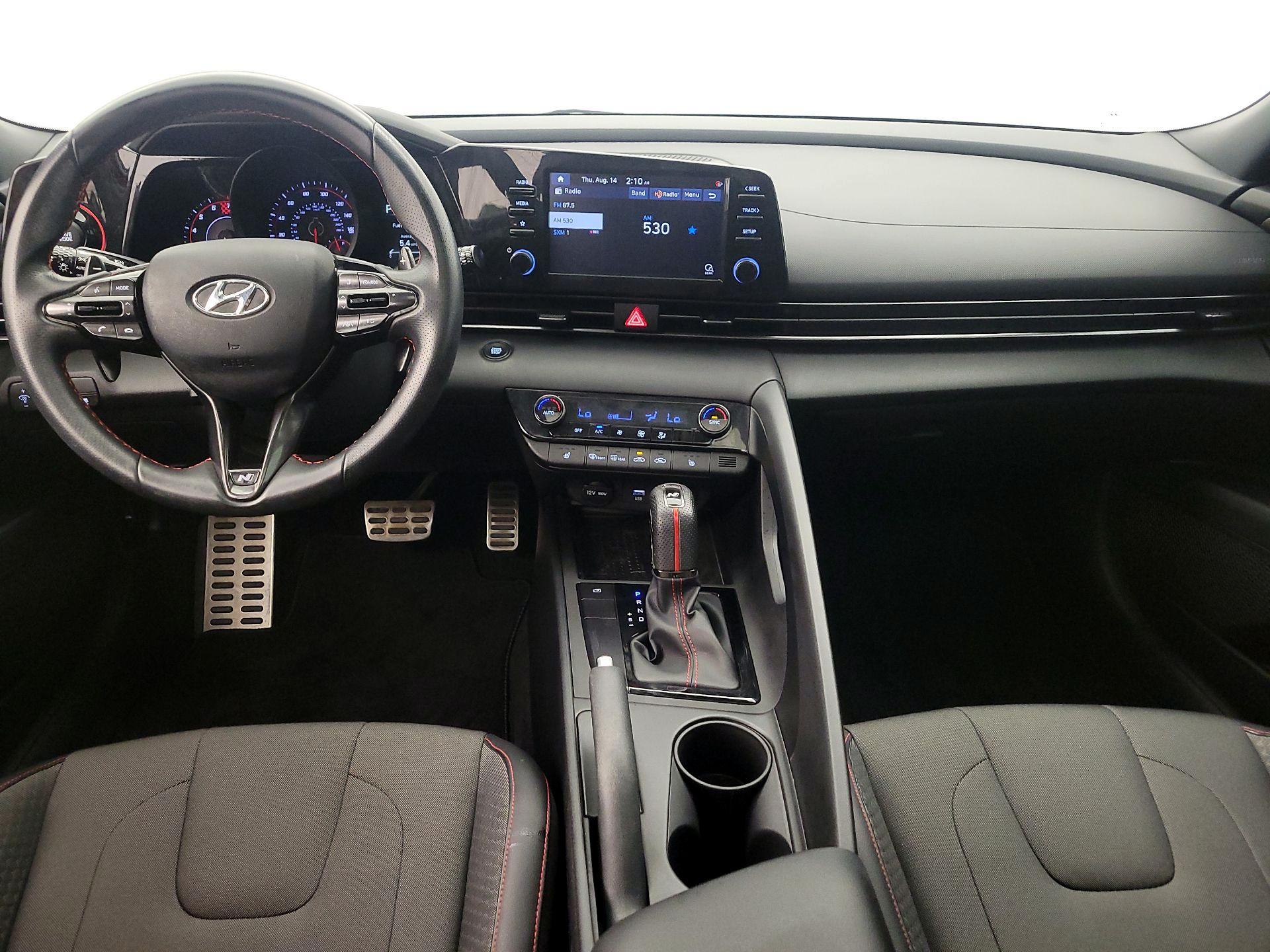 Thumbnail: 2022 Hyundai Elantra - 9