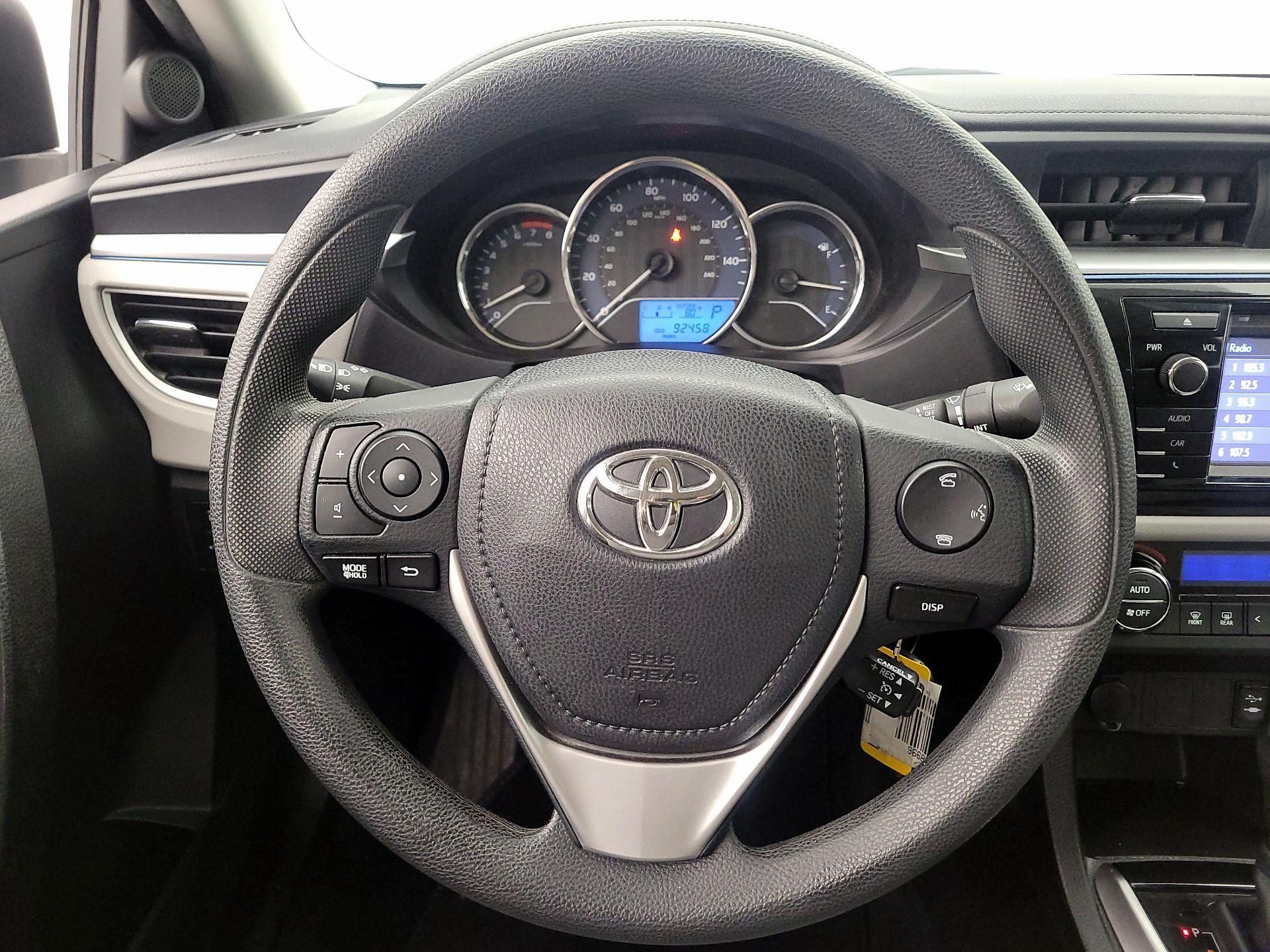 Thumbnail: 2016 Toyota Corolla - 10