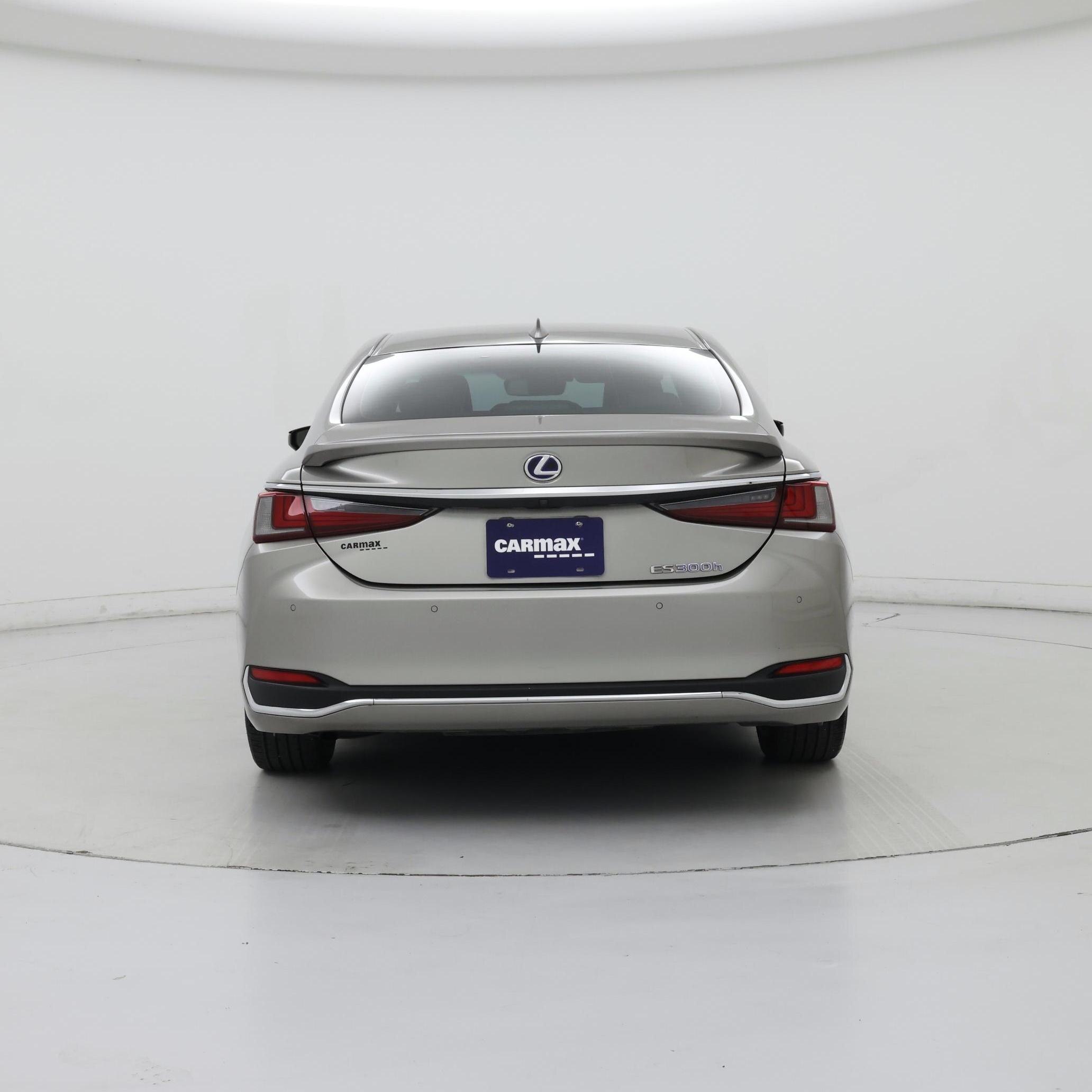 Thumbnail: 2020 Lexus ES - 6