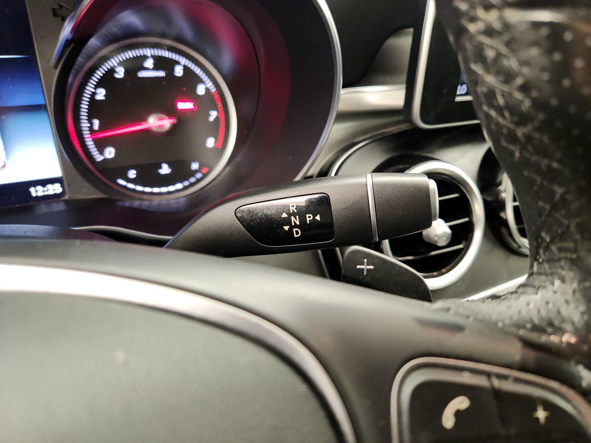 Thumbnail: 2018 Mercedes-Benz C-Class - 17