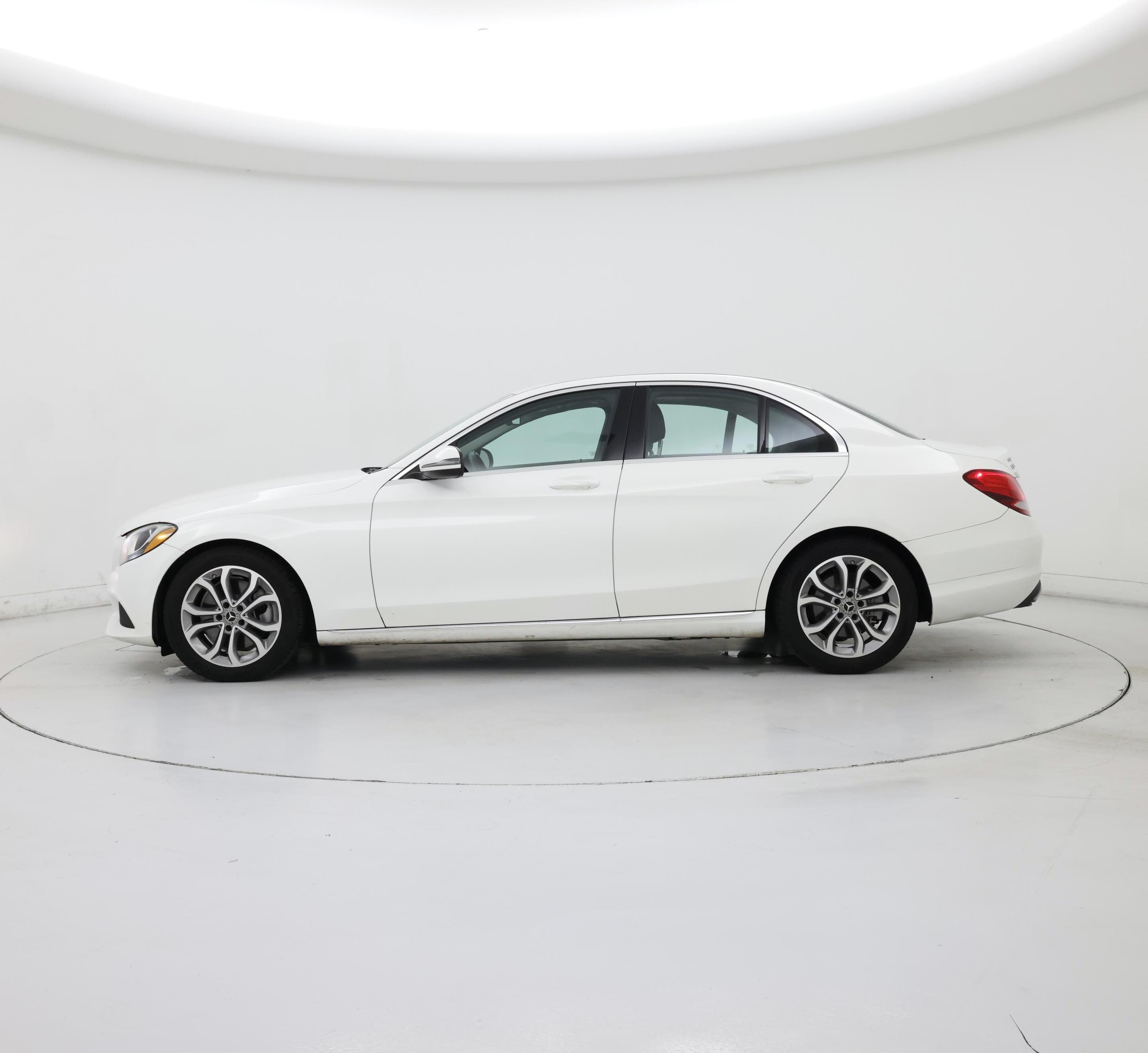 Thumbnail: 2018 Mercedes-Benz C-Class - 3