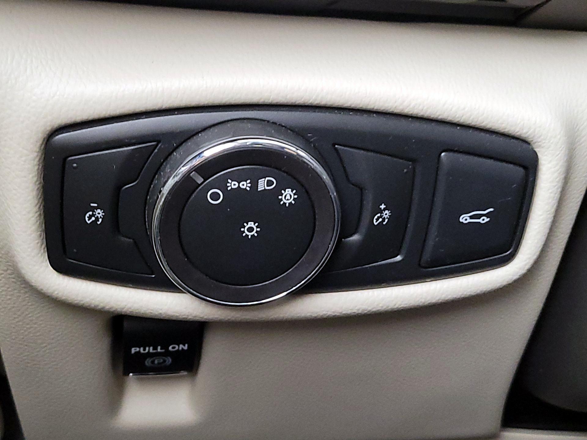 Thumbnail: 2018 Lincoln MKX - 13