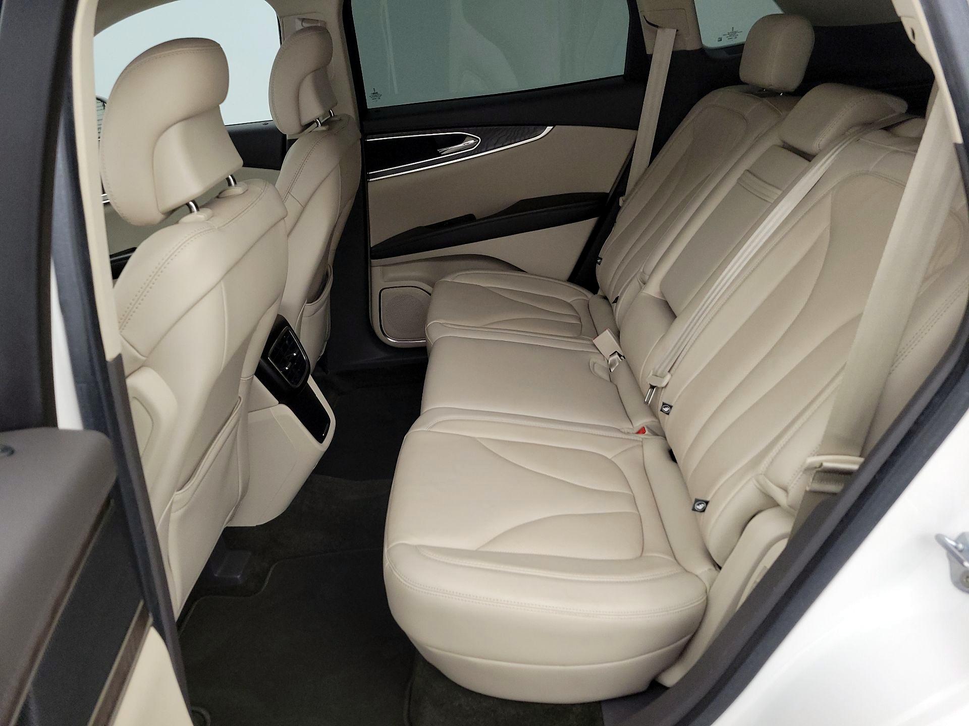 Thumbnail: 2018 Lincoln MKX - 20