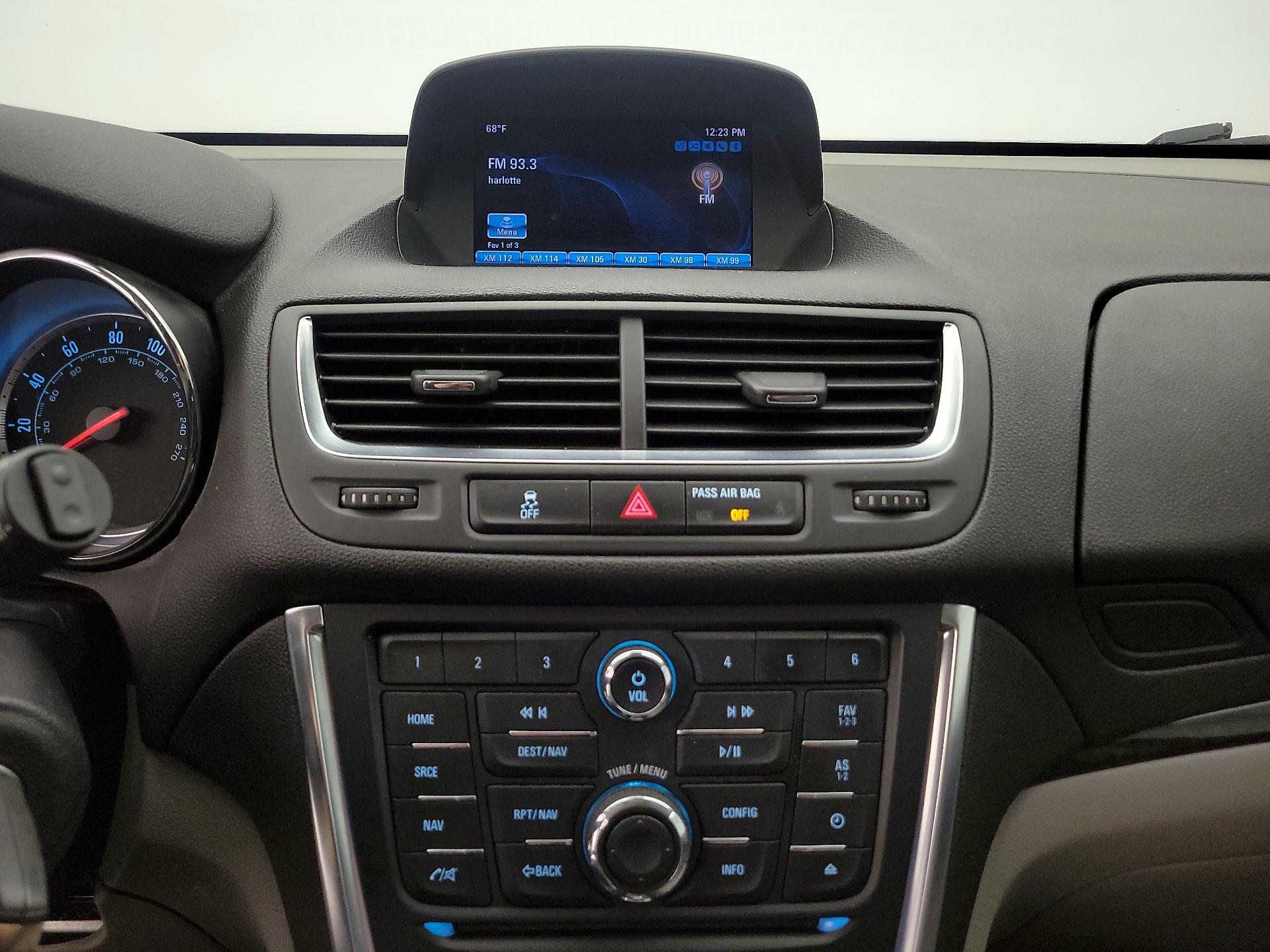 Thumbnail: 2016 Buick Encore - 16