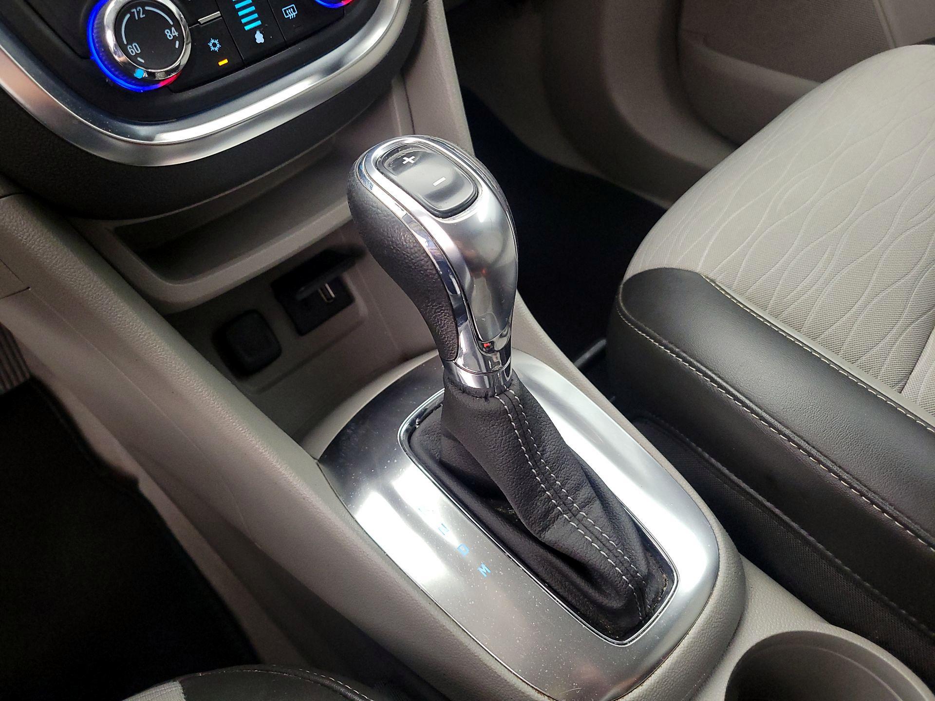 Thumbnail: 2016 Buick Encore - 18