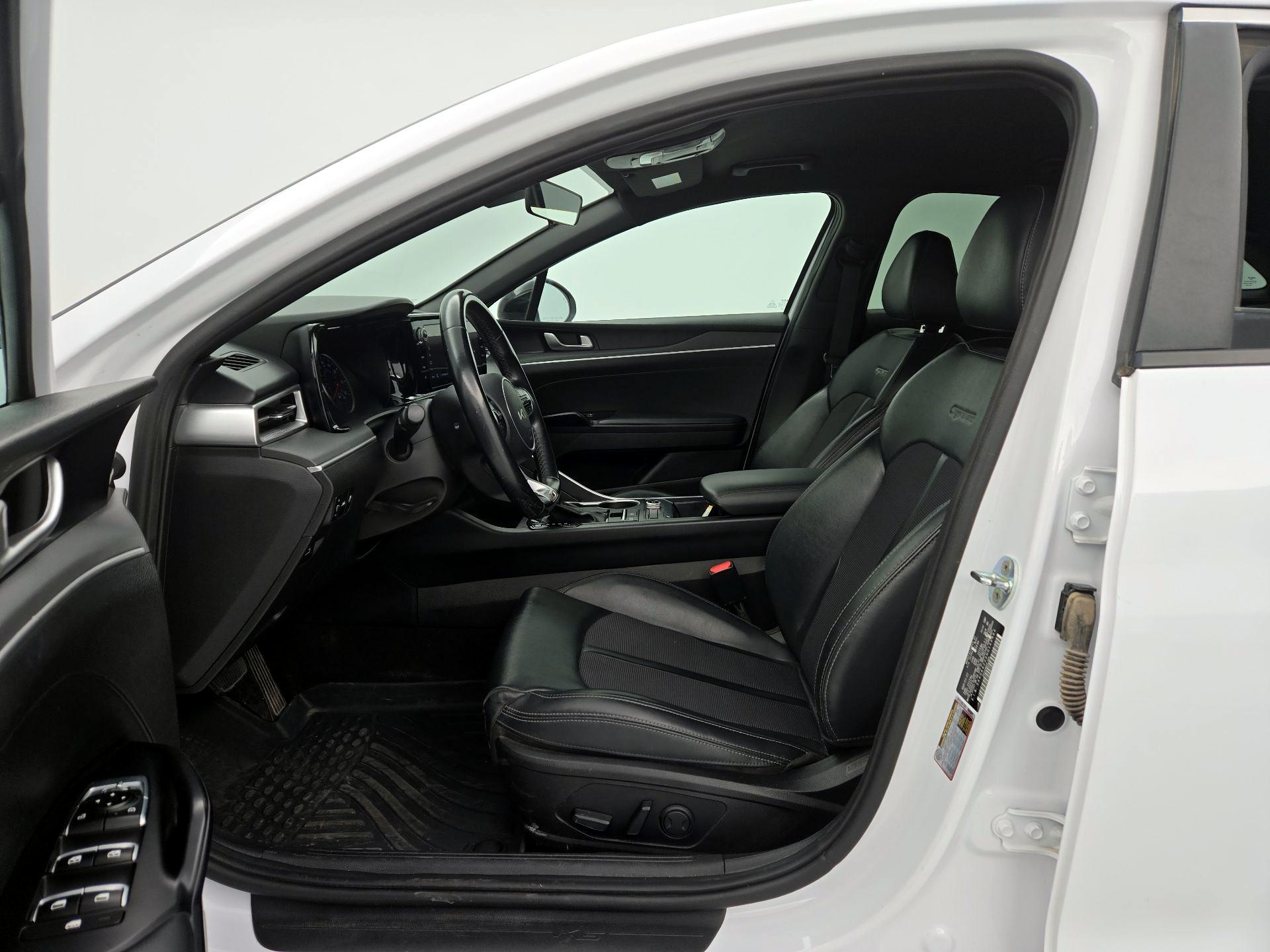 Thumbnail: 2022 Kia K5 - 11