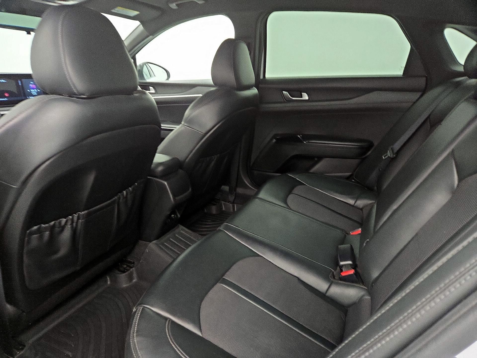 Thumbnail: 2022 Kia K5 - 20