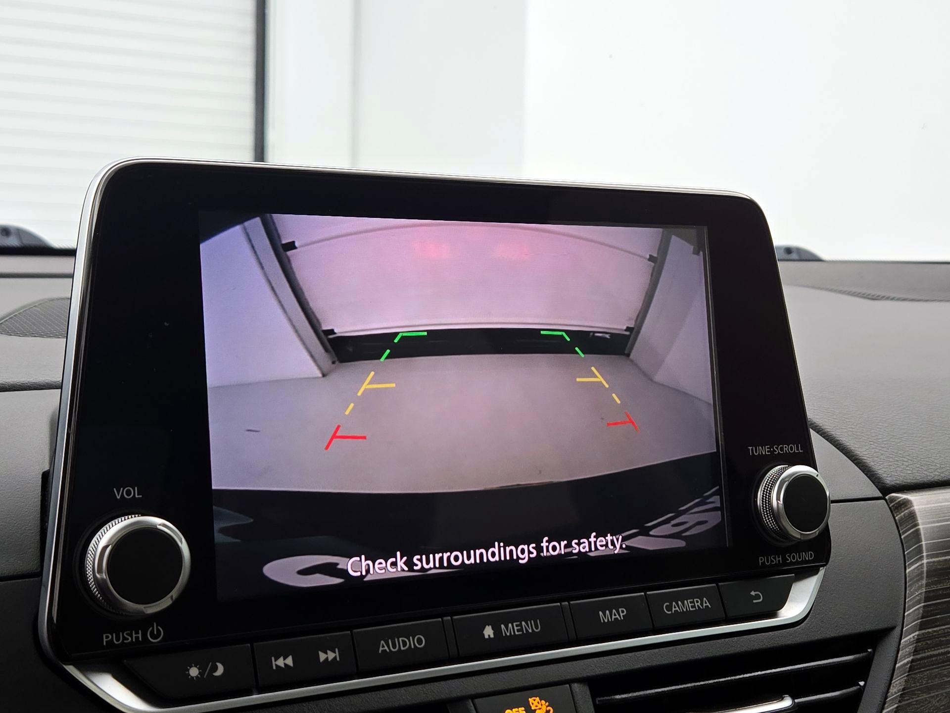 Thumbnail: 2020 Nissan Altima - 14