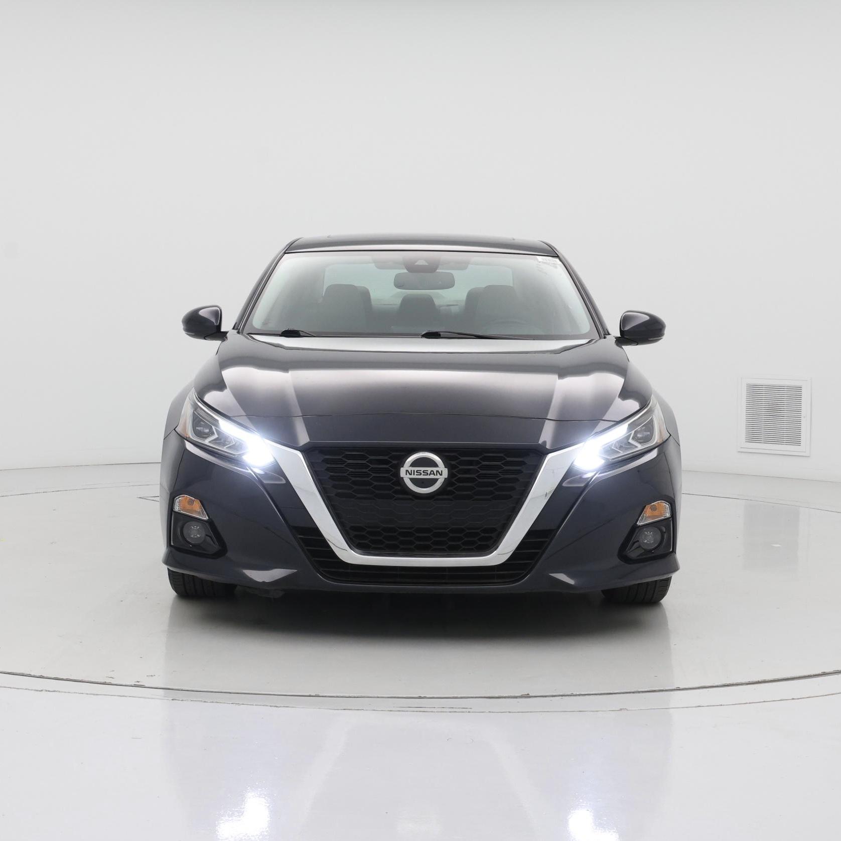 Thumbnail: 2020 Nissan Altima - 5