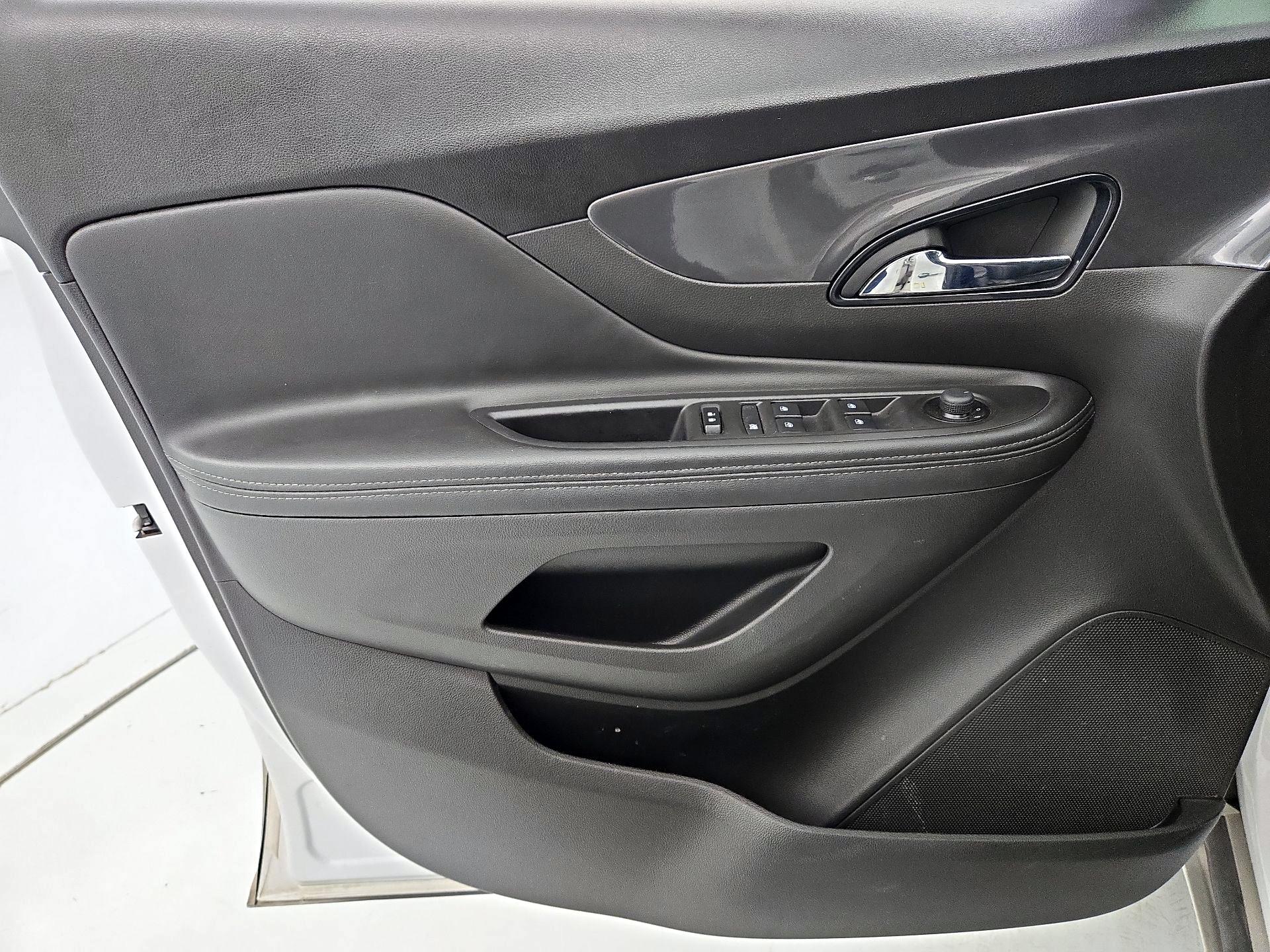 Thumbnail: 2021 Buick Encore - 12