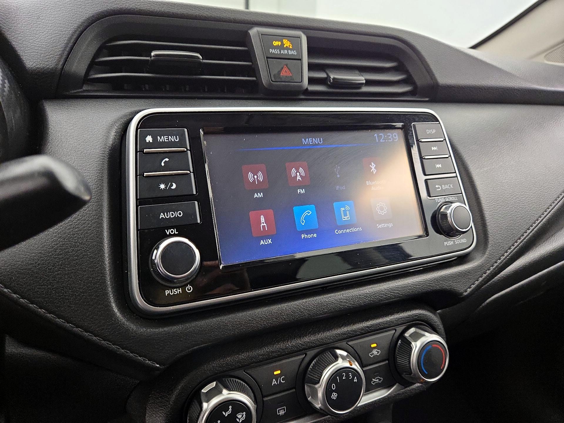 Thumbnail: 2021 Nissan Versa - 15