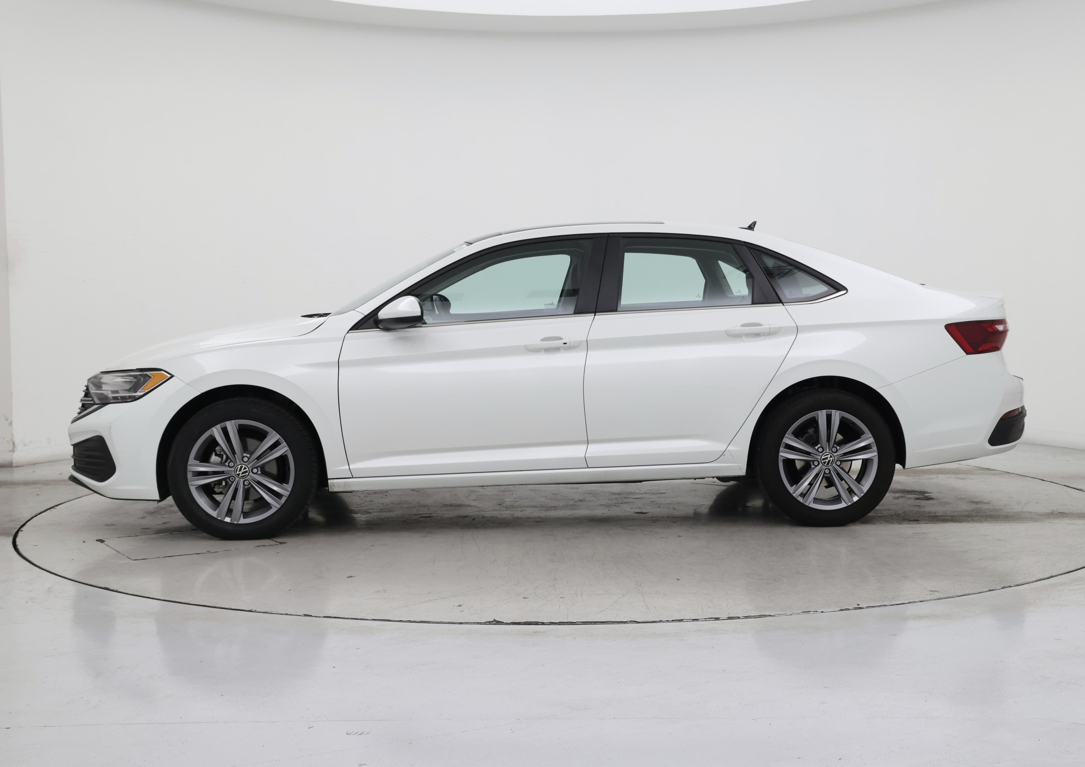 Thumbnail: 2023 Volkswagen Jetta - 3