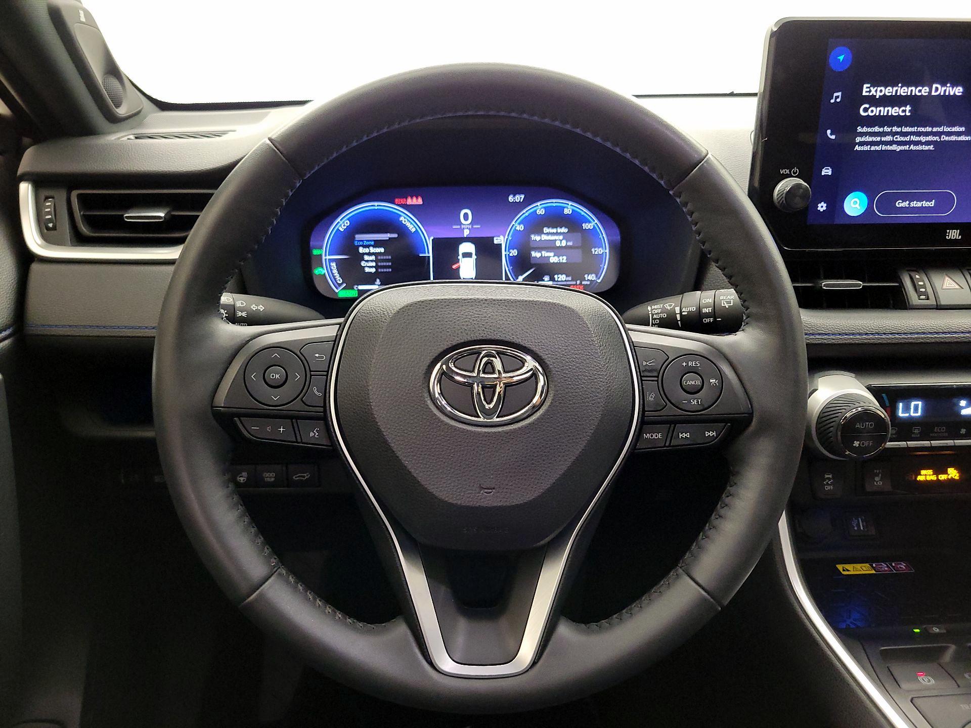 Thumbnail: 2023 Toyota RAV4 - 10