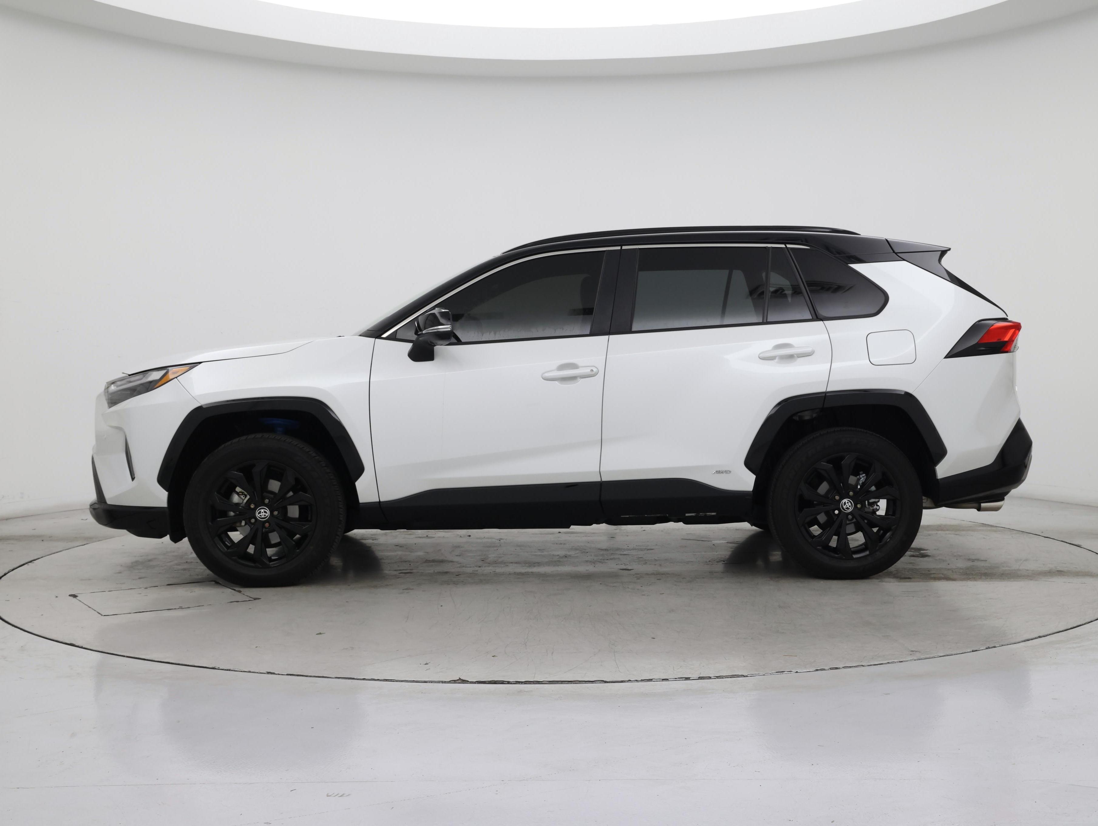 Thumbnail: 2023 Toyota RAV4 - 3
