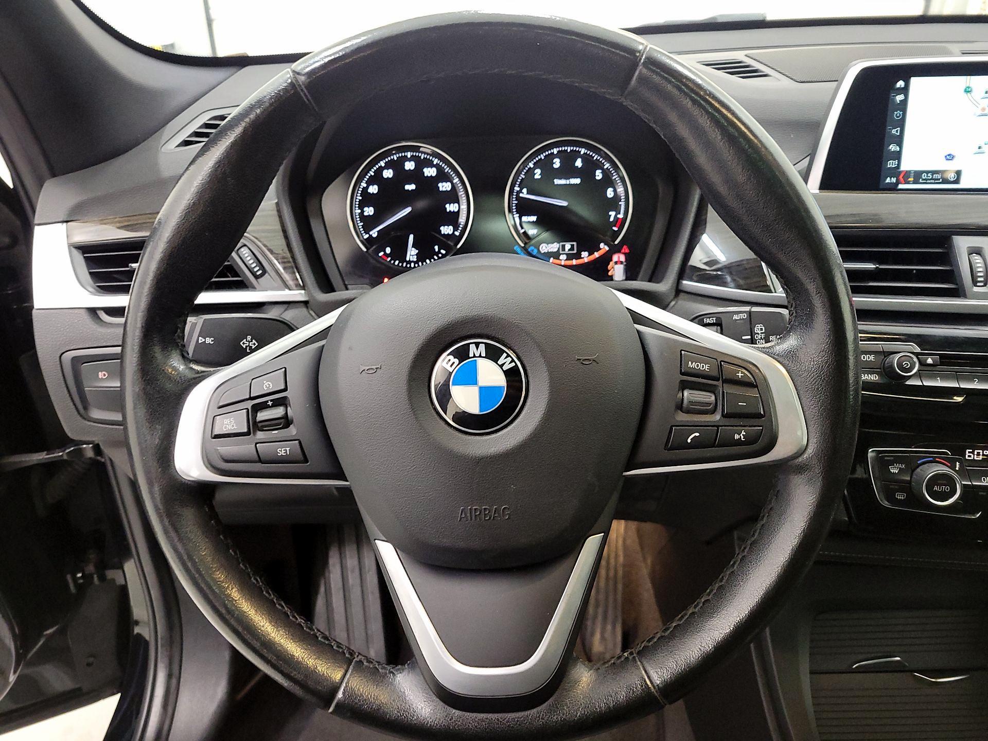 Thumbnail: 2018 BMW X1 - 10