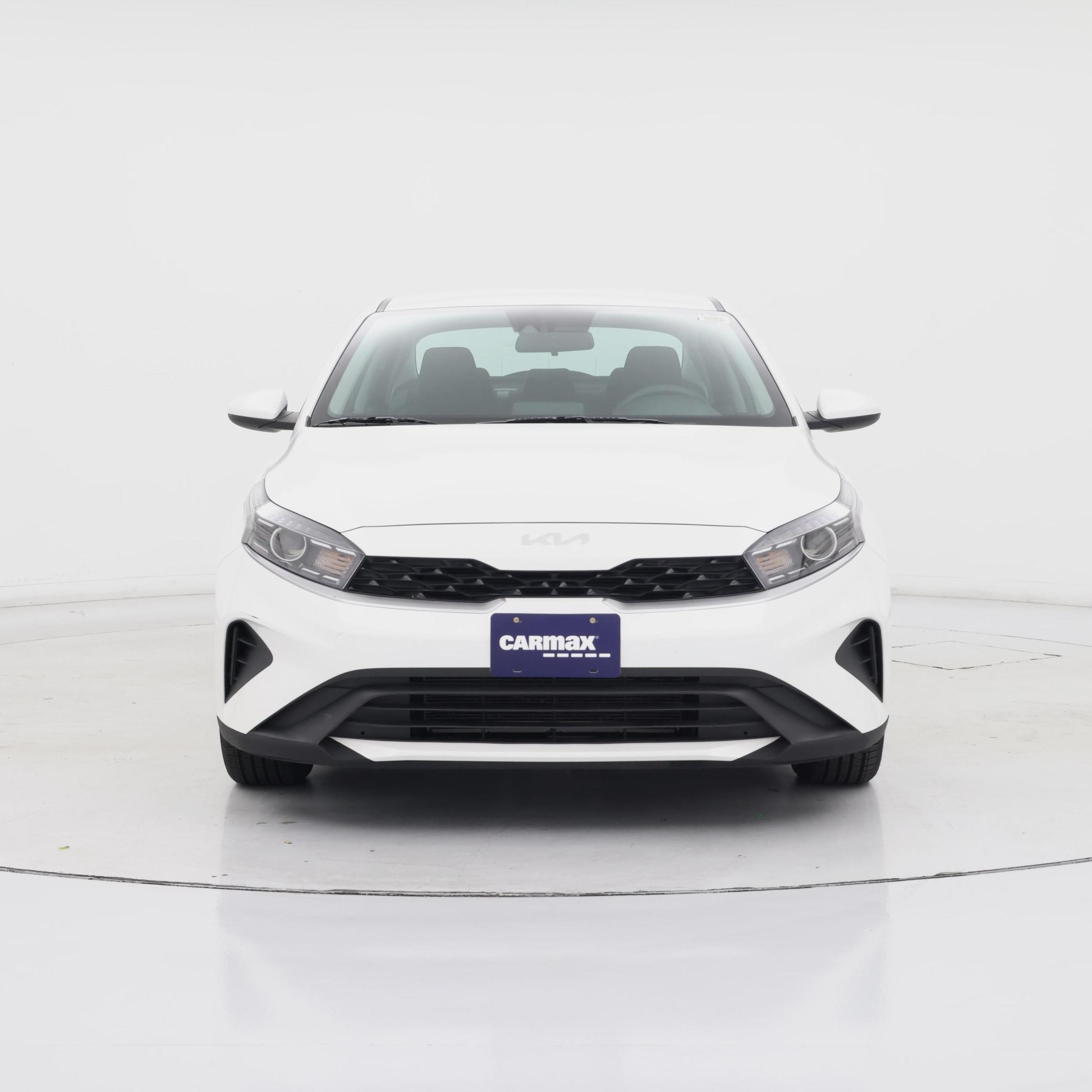 Thumbnail: 2023 Kia Forte - 5