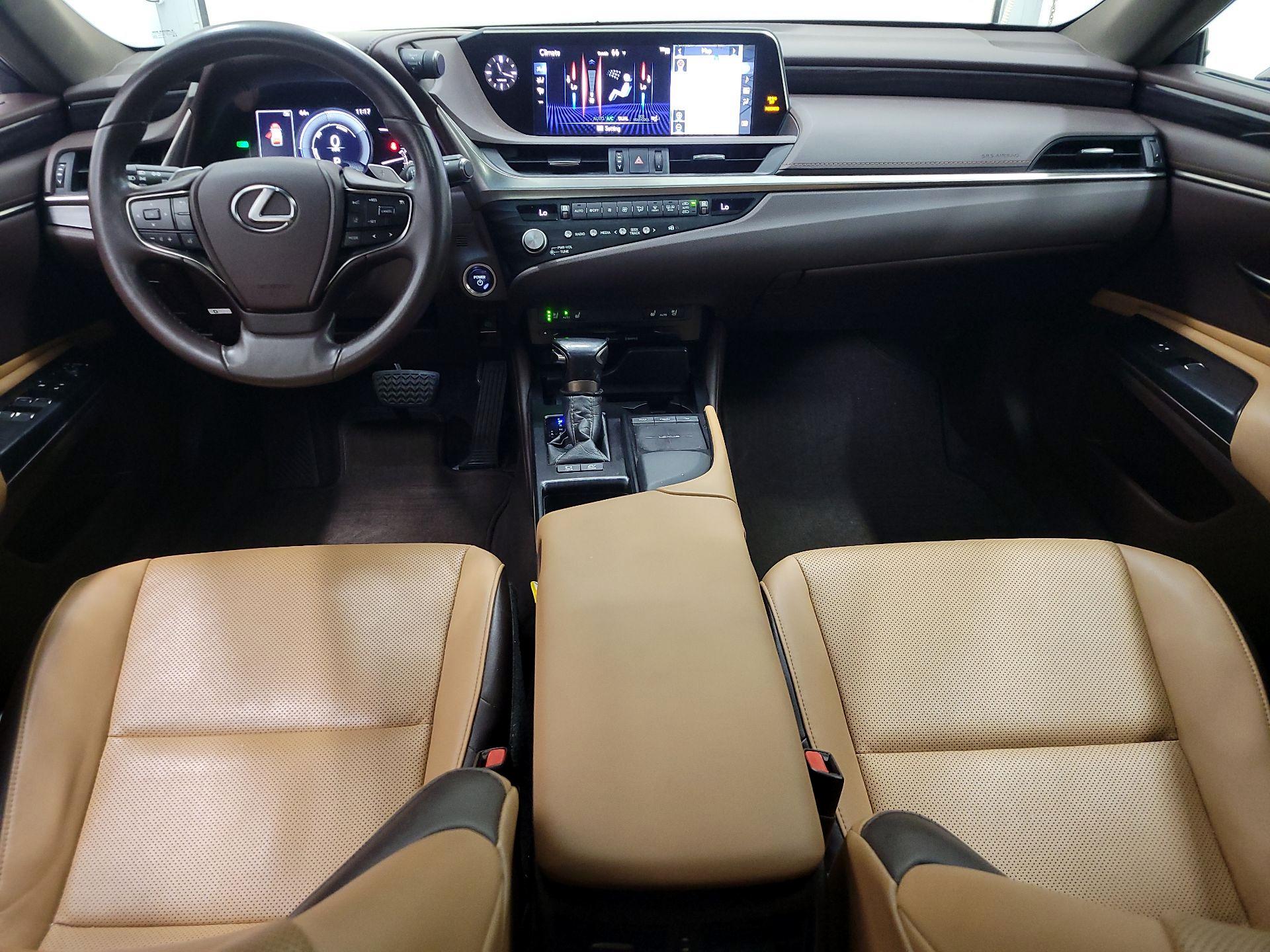 Thumbnail: 2021 Lexus ES - 9