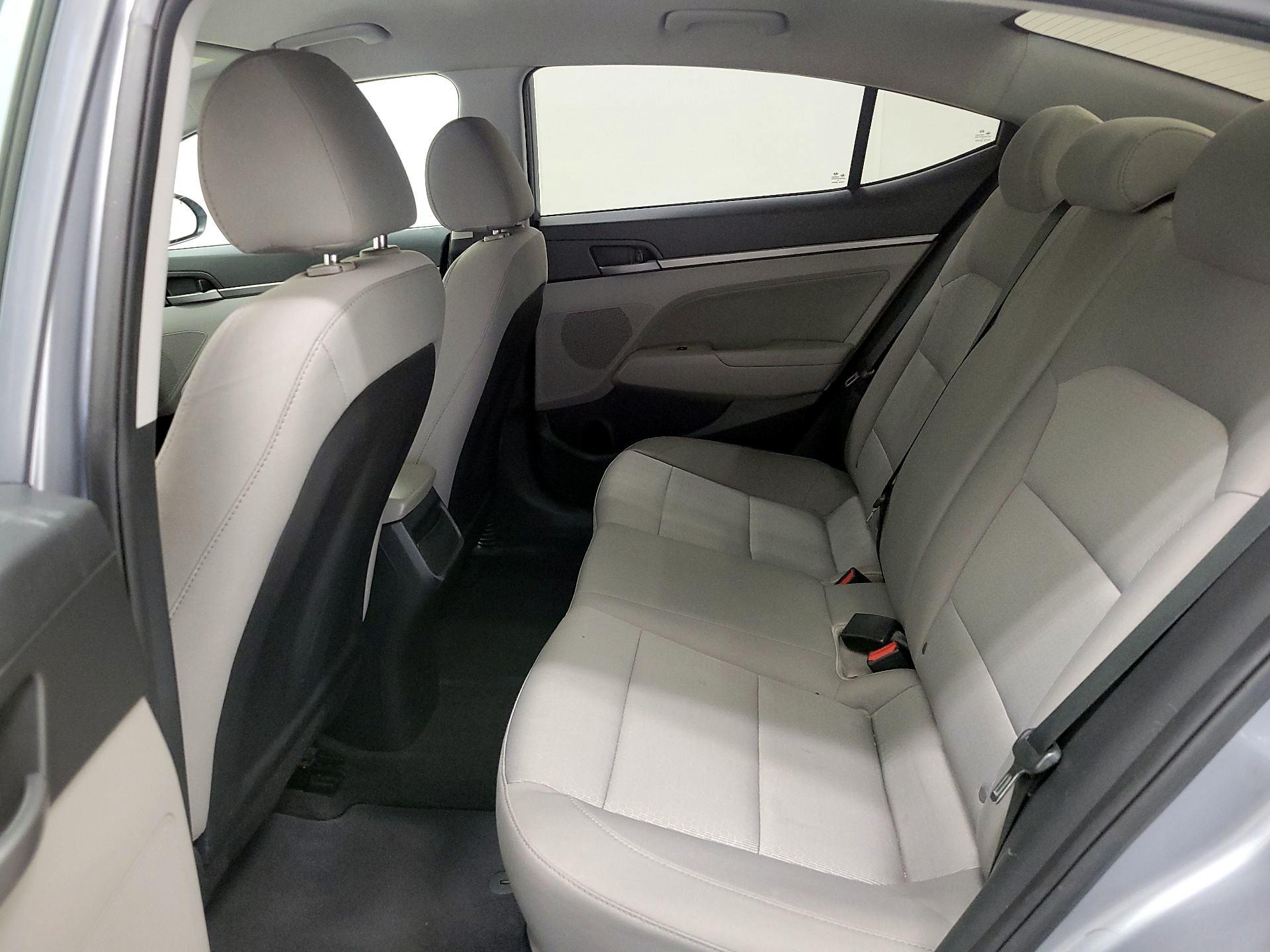 Thumbnail: 2017 Hyundai Elantra - 19