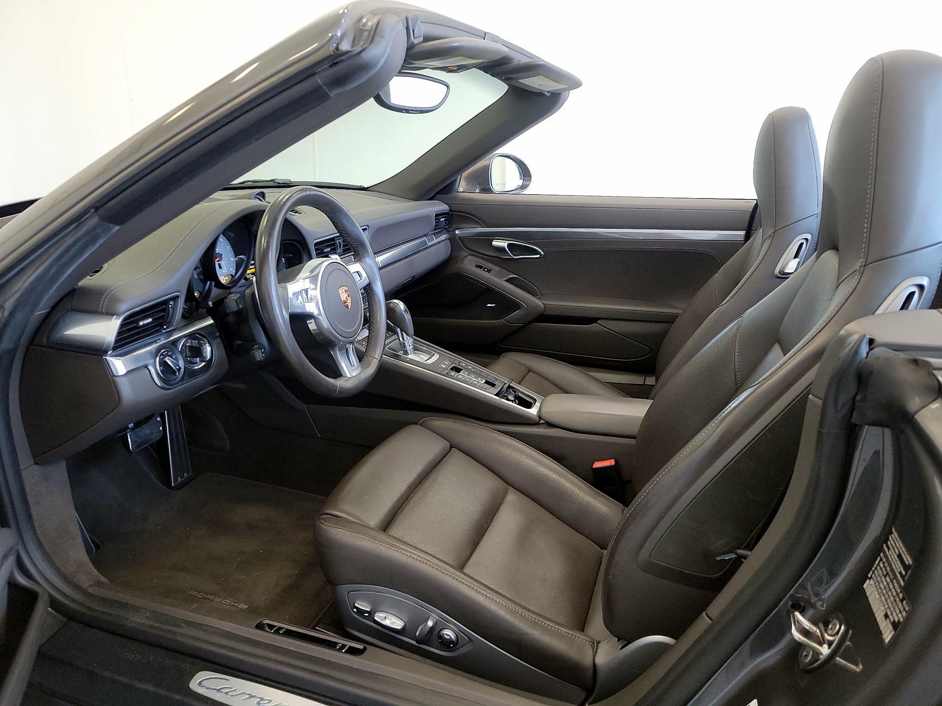 Thumbnail: 2014 Porsche 911 - 11