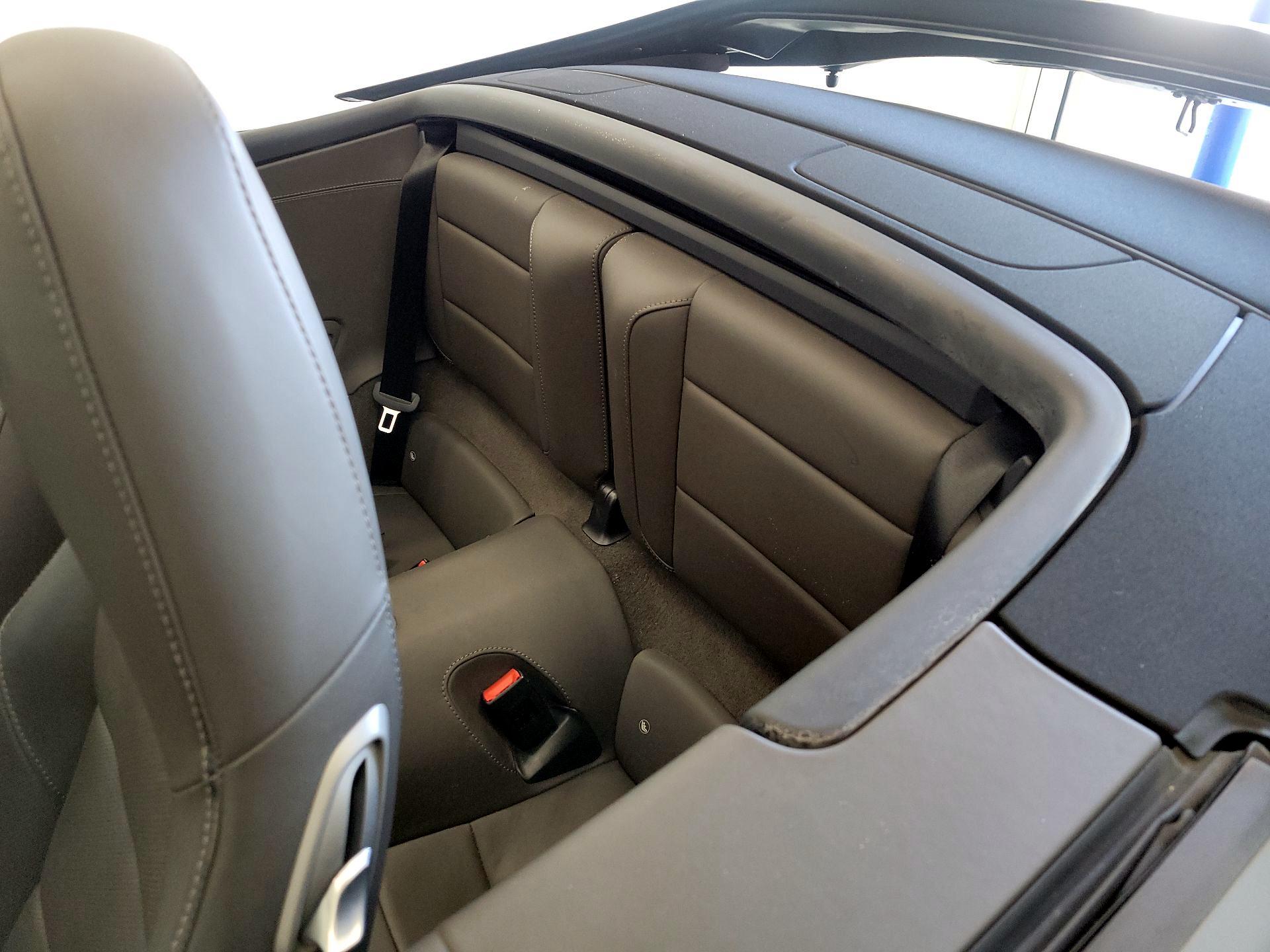 Thumbnail: 2014 Porsche 911 - 17