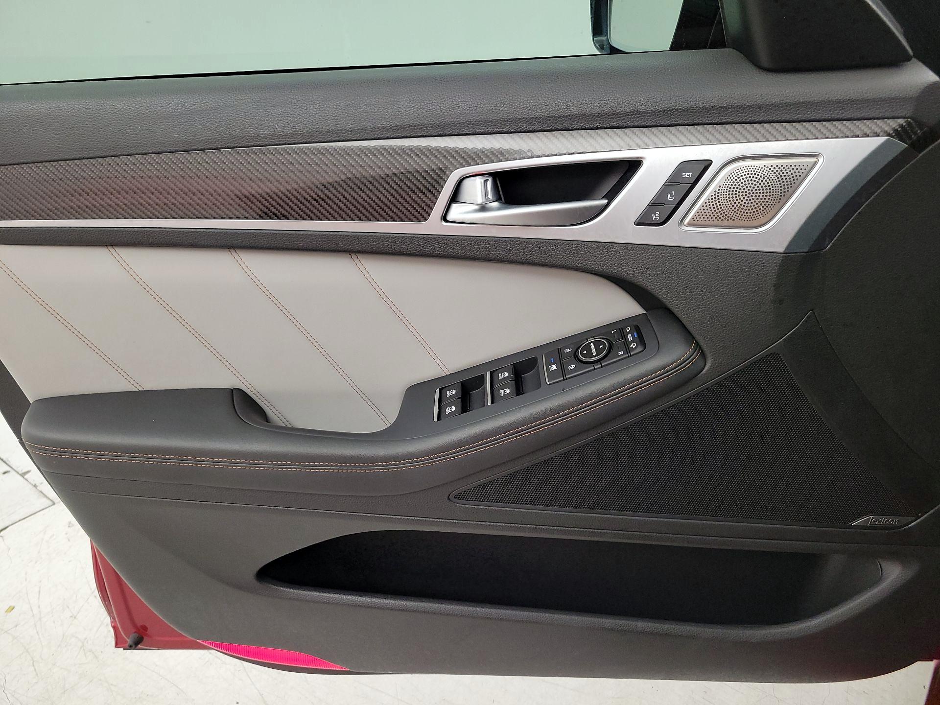 Thumbnail: 2020 Genesis G80 - 12