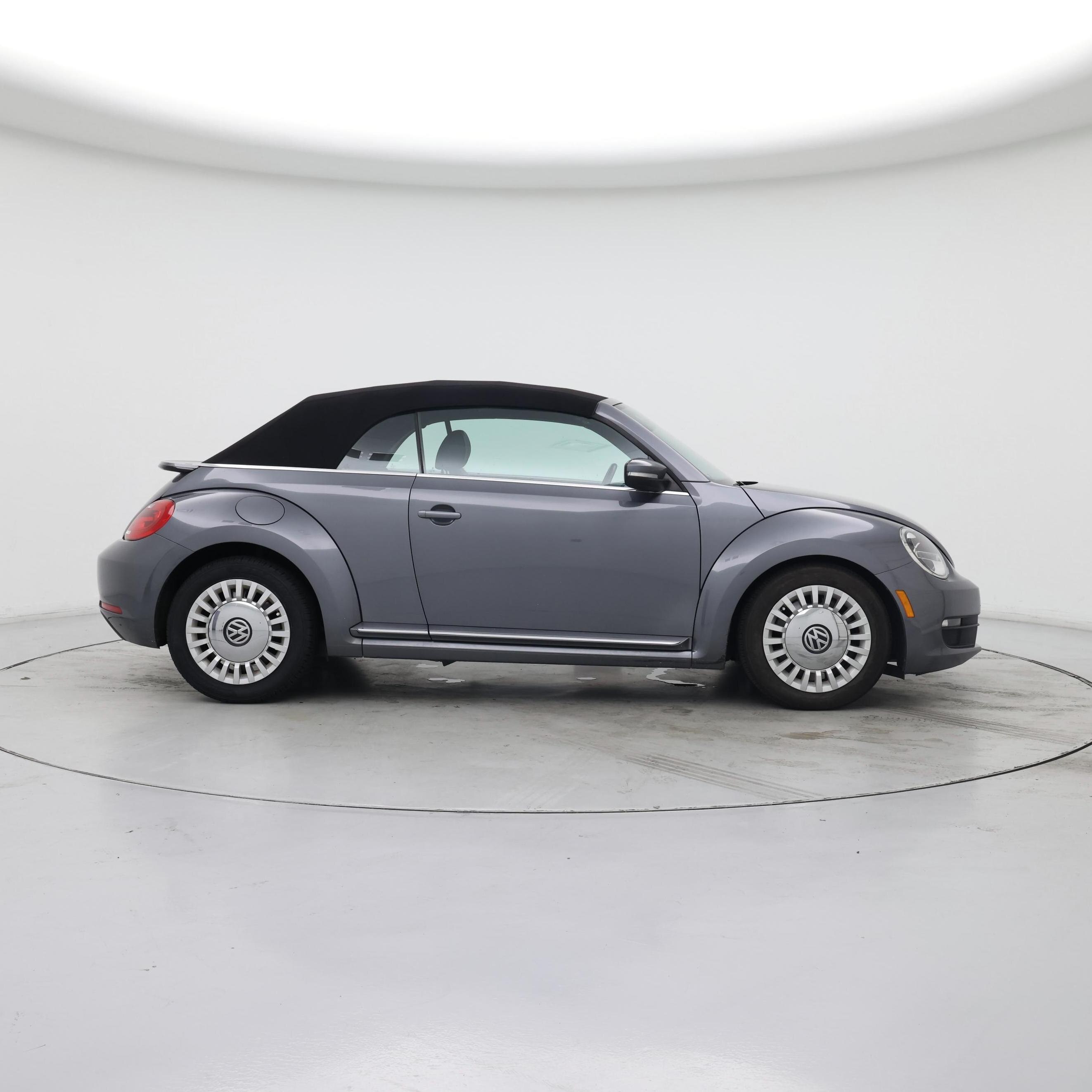 Thumbnail: 2016 Volkswagen Beetle - 7