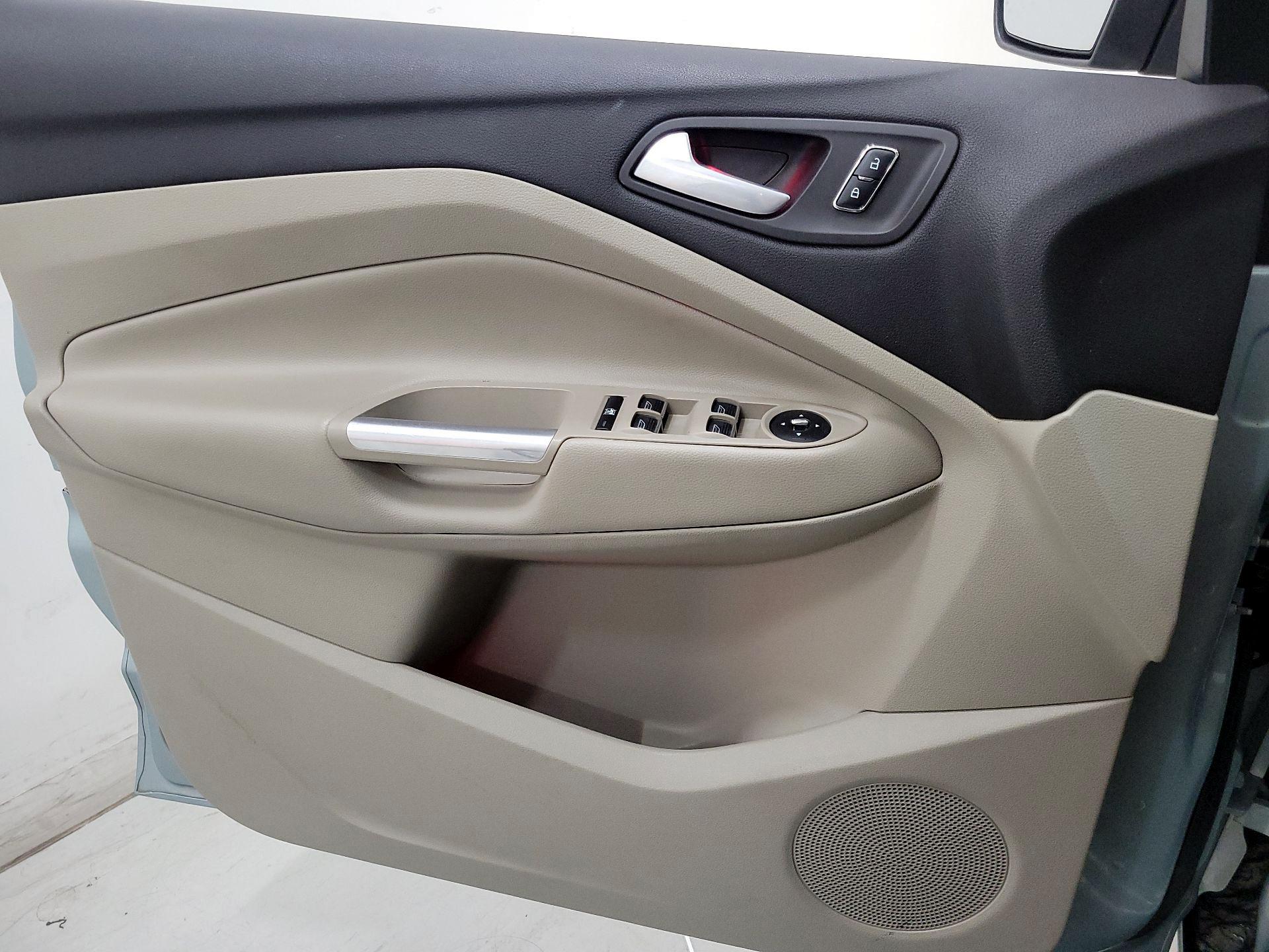 Thumbnail: 2013 Ford C-Max - 12