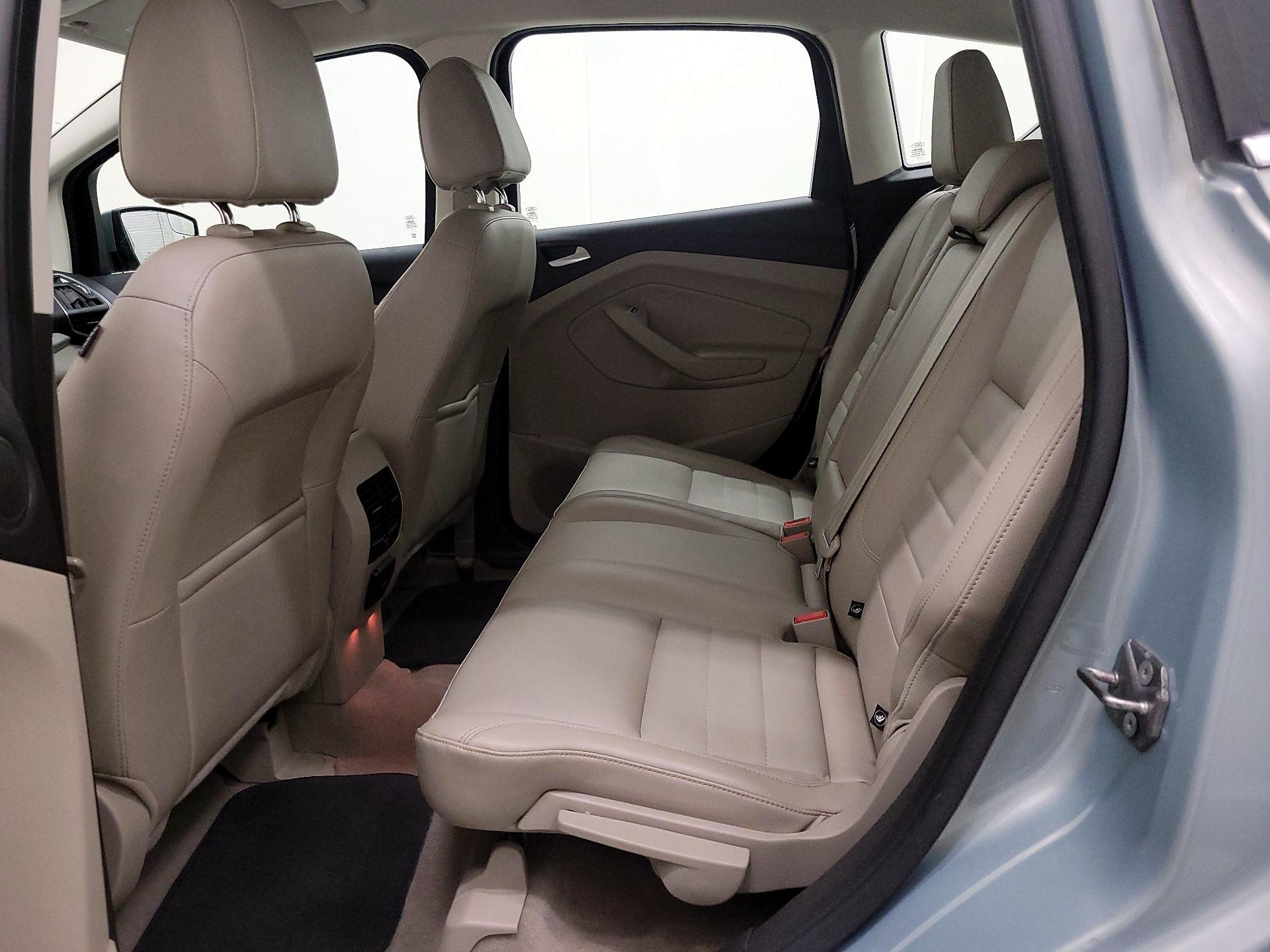 Thumbnail: 2013 Ford C-Max - 19