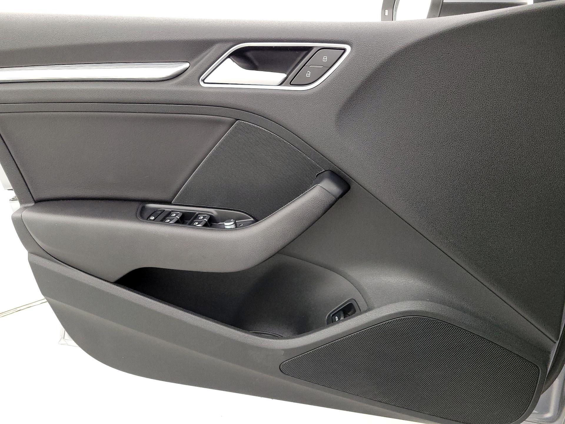 Thumbnail: 2015 Audi A3 - 12