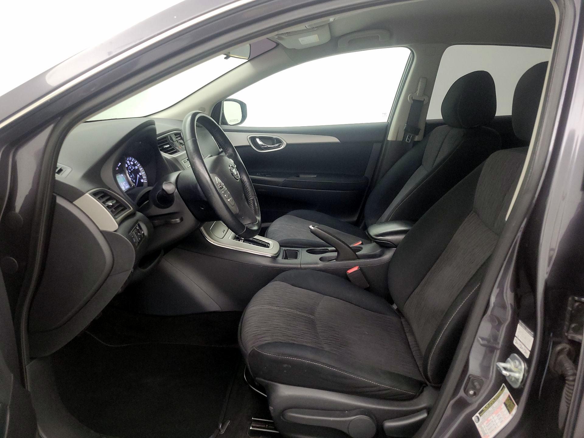 Thumbnail: 2014 Nissan Sentra - 11