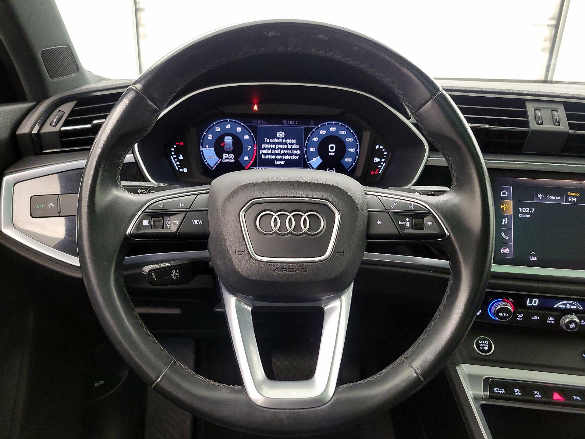 Thumbnail: 2021 Audi Q3 - 10