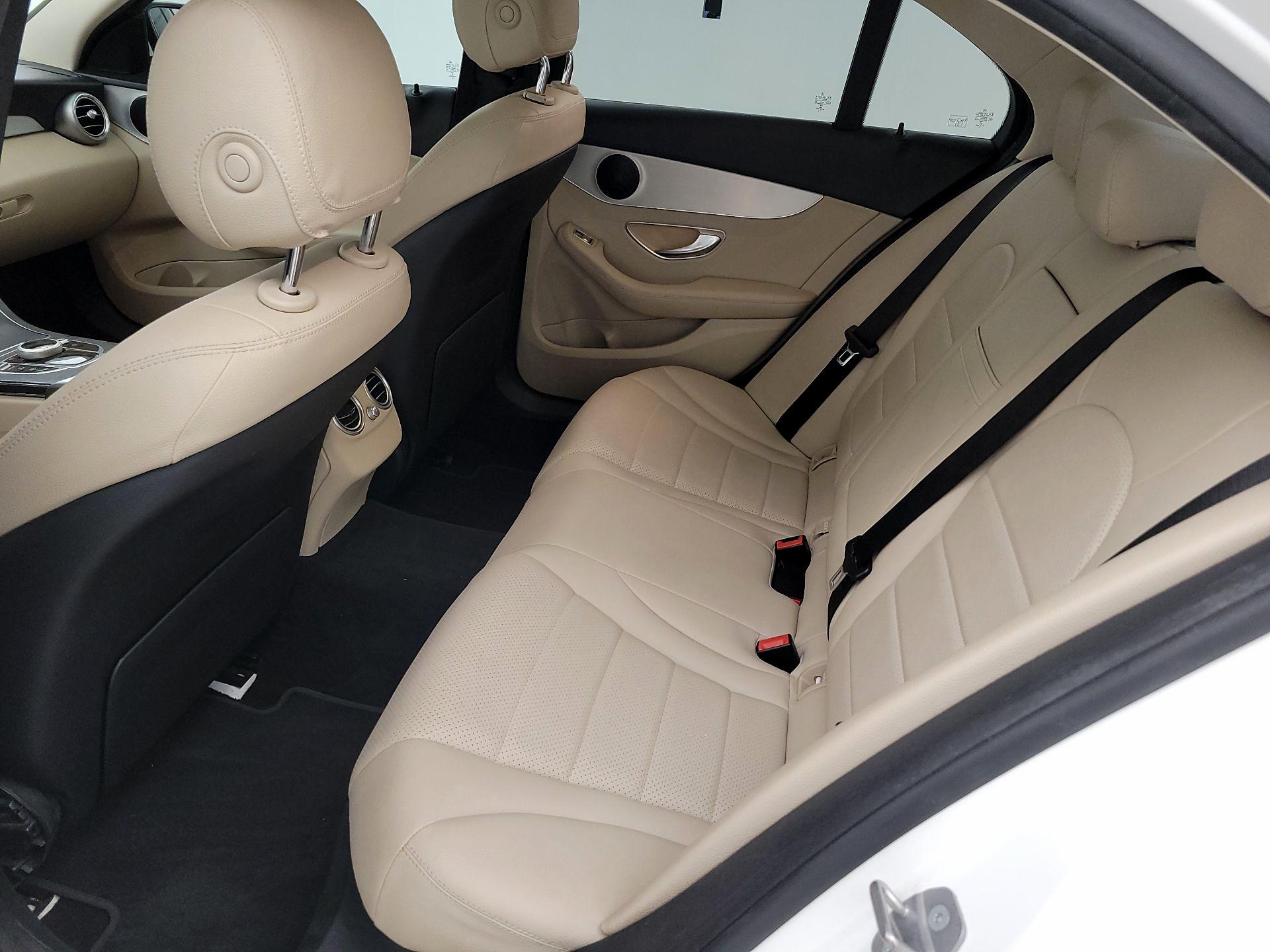 Thumbnail: 2020 Mercedes-Benz C-Class - 20