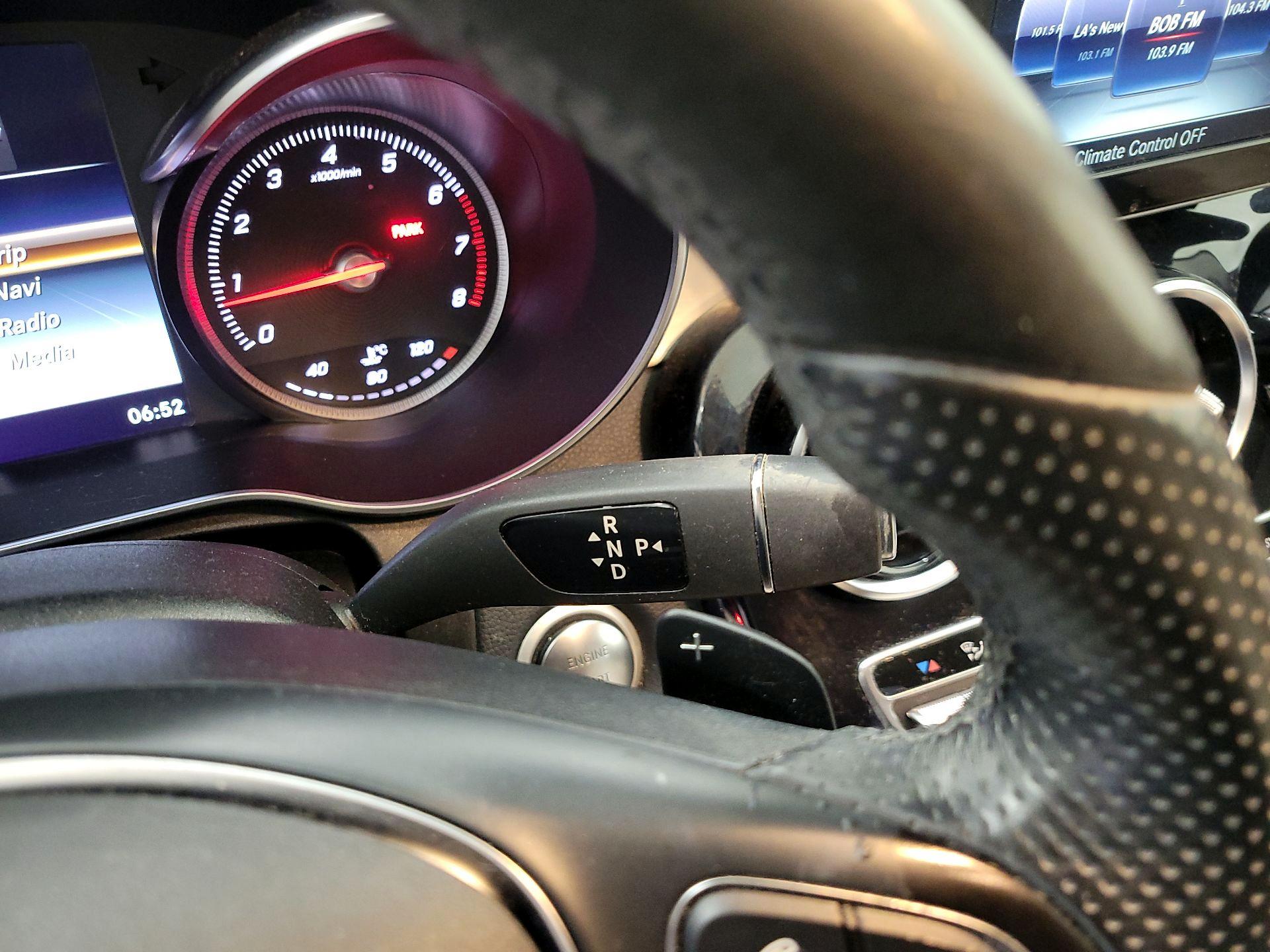 Thumbnail: 2016 Mercedes-Benz C-Class - 17