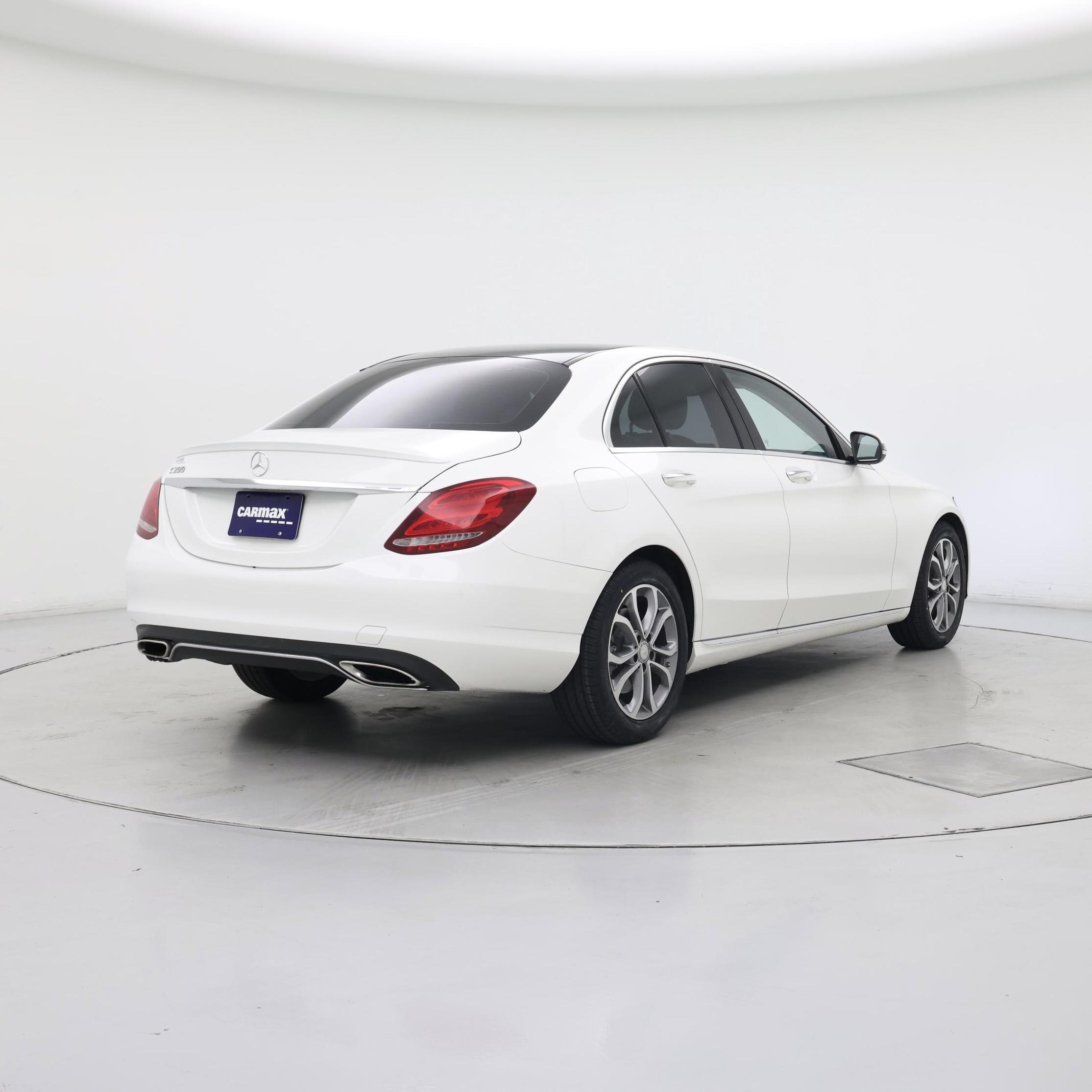 Thumbnail: 2016 Mercedes-Benz C-Class - 8