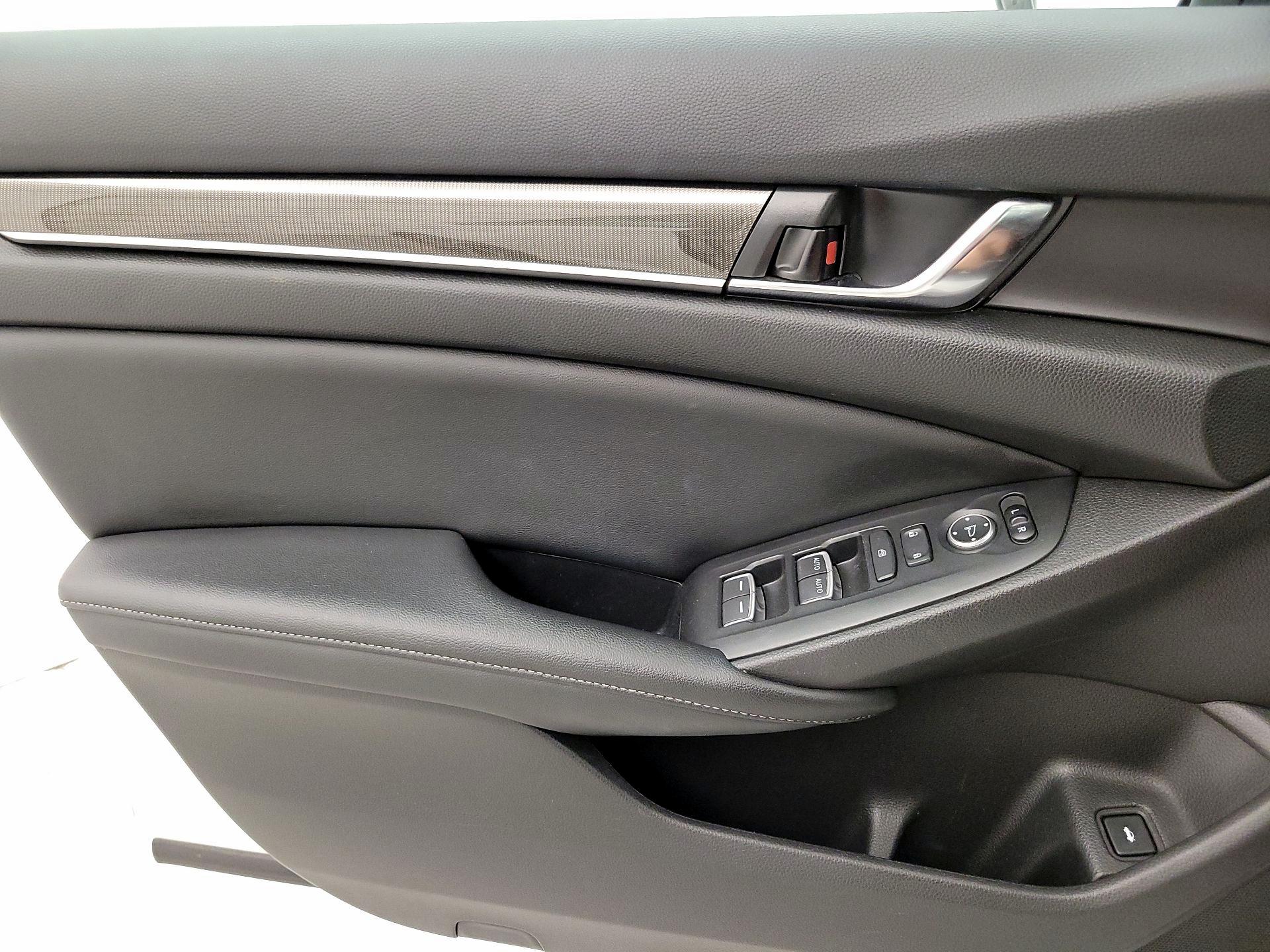 Thumbnail: 2021 Honda Accord - 12
