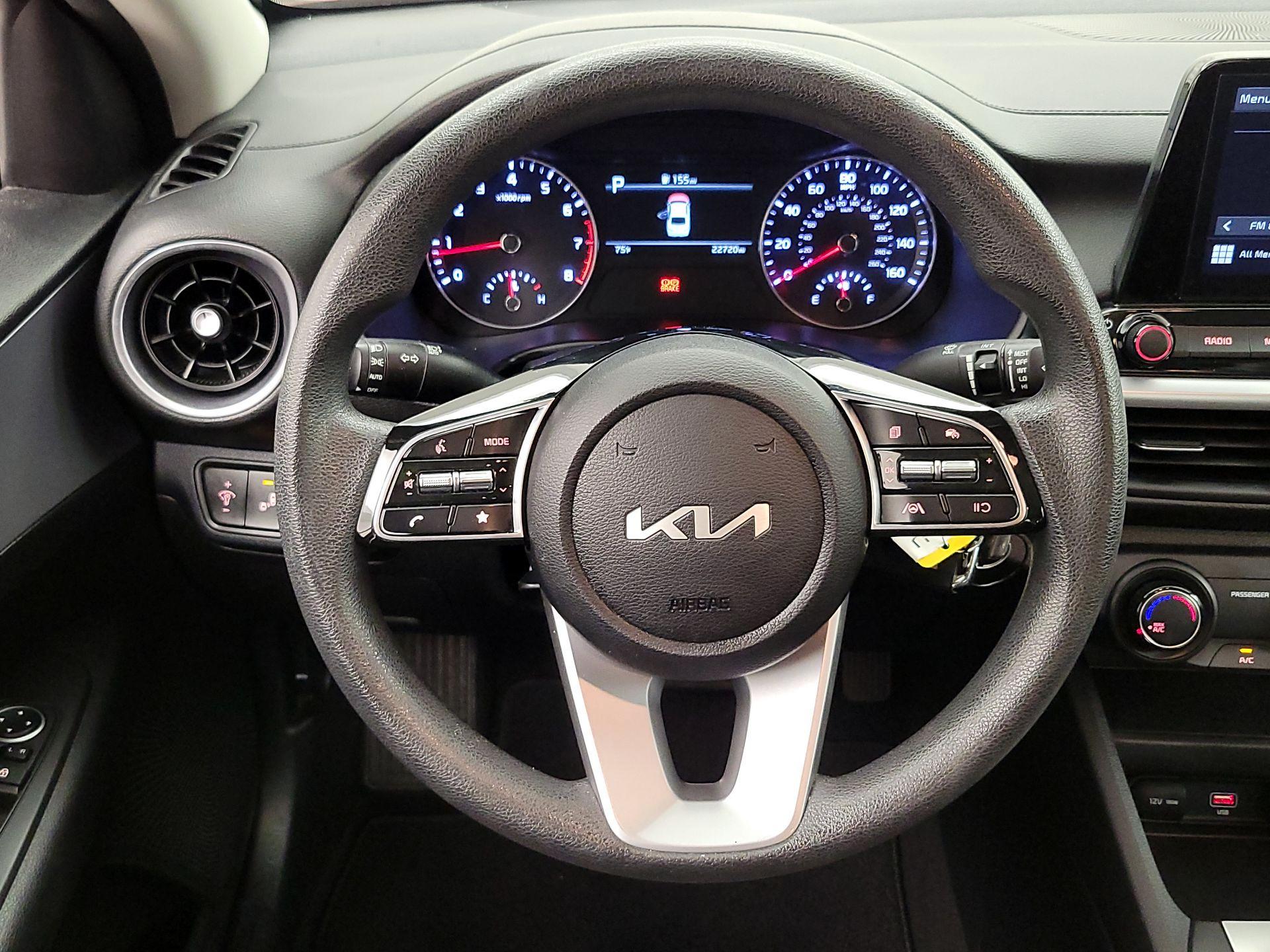 Thumbnail: 2023 Kia Forte - 10