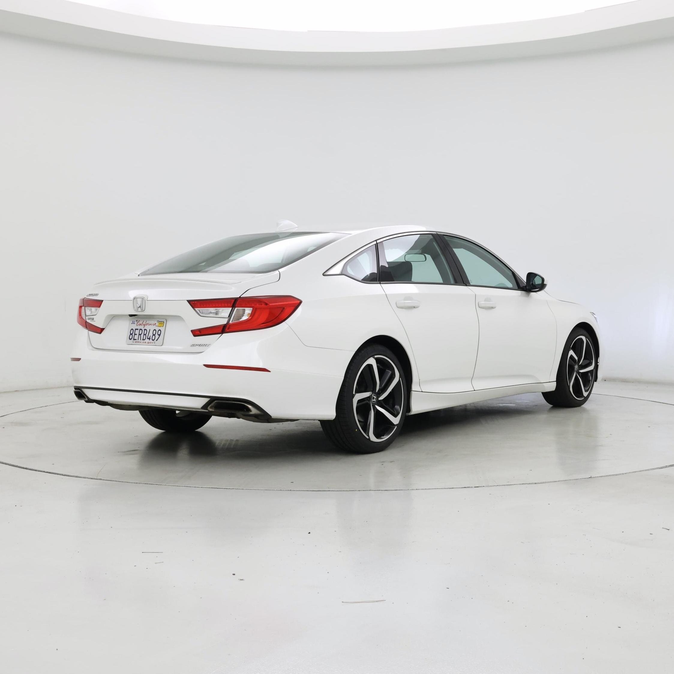 Thumbnail: 2018 Honda Accord - 8