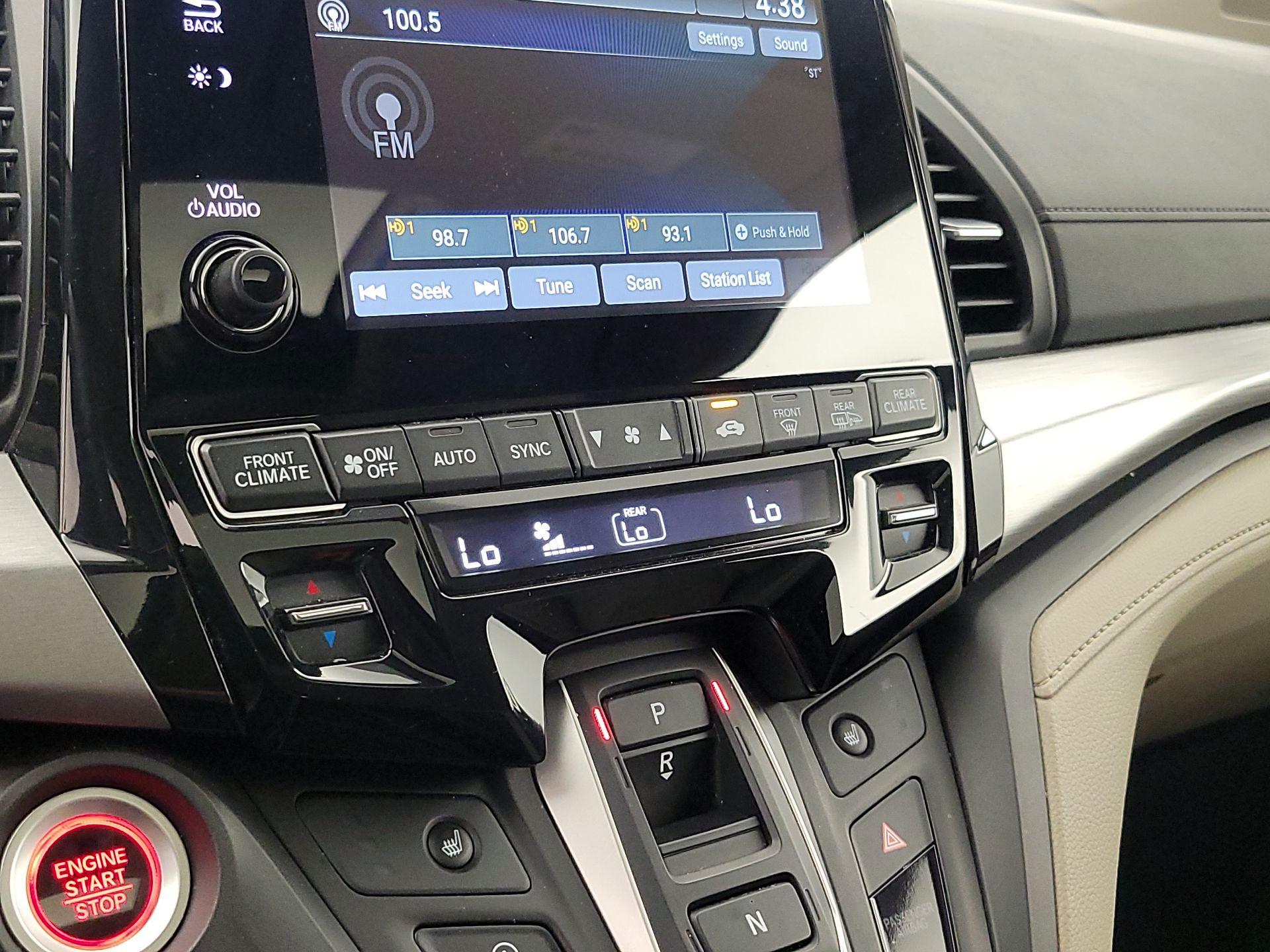 Thumbnail: 2024 Honda Odyssey - 16