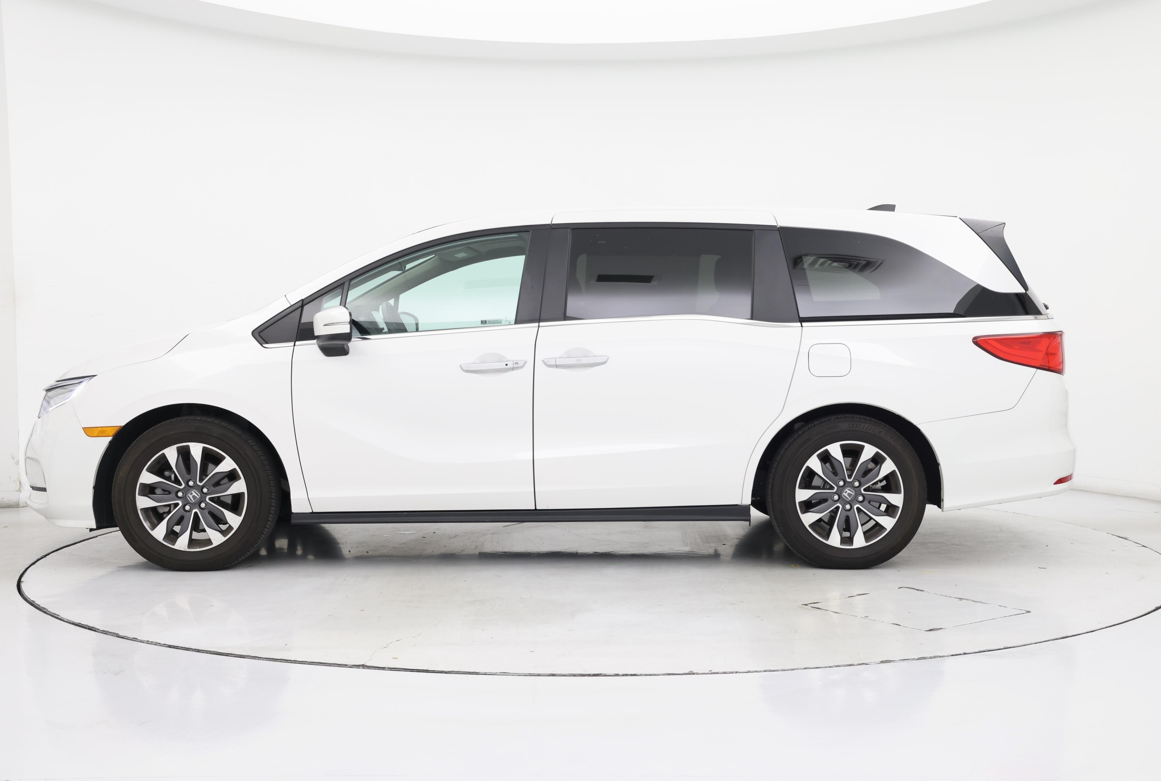 Thumbnail: 2024 Honda Odyssey - 3