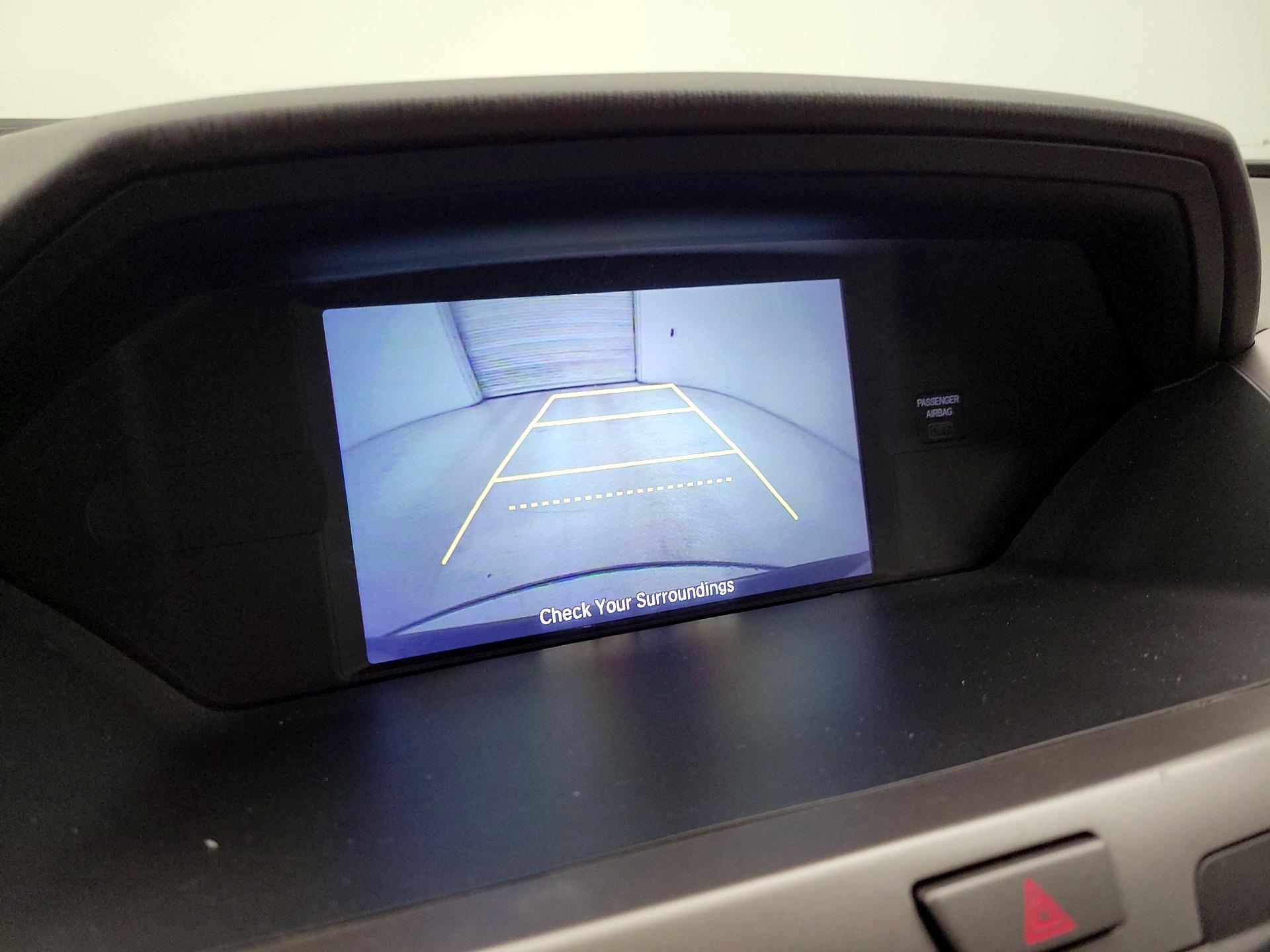 Thumbnail: 2016 Honda Odyssey - 14