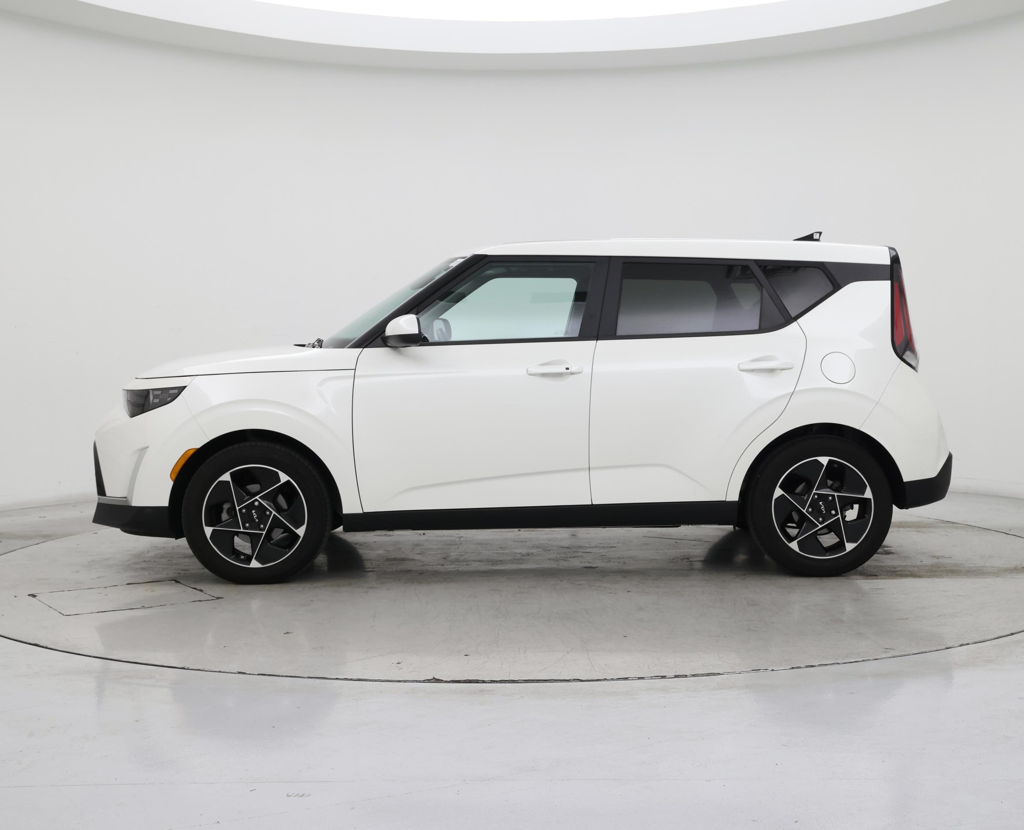 Thumbnail: 2024 Kia Soul - 3