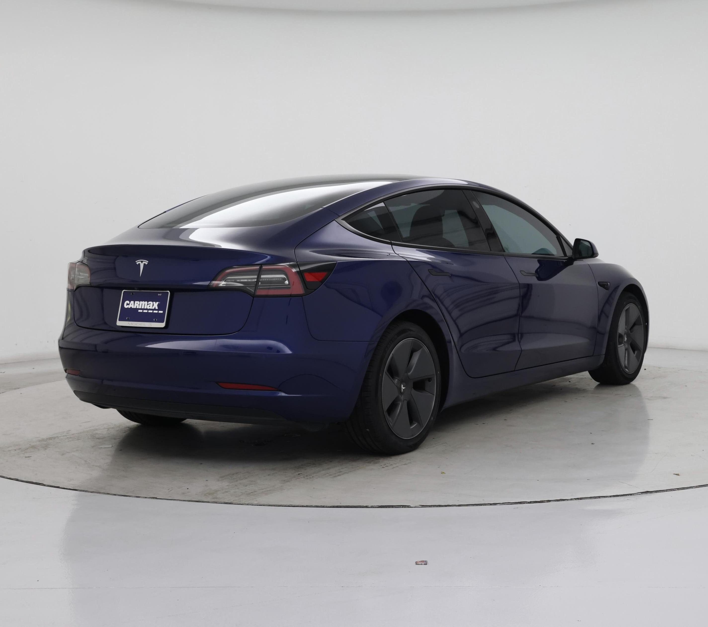 Thumbnail: 2021 Tesla Model 3 - 8