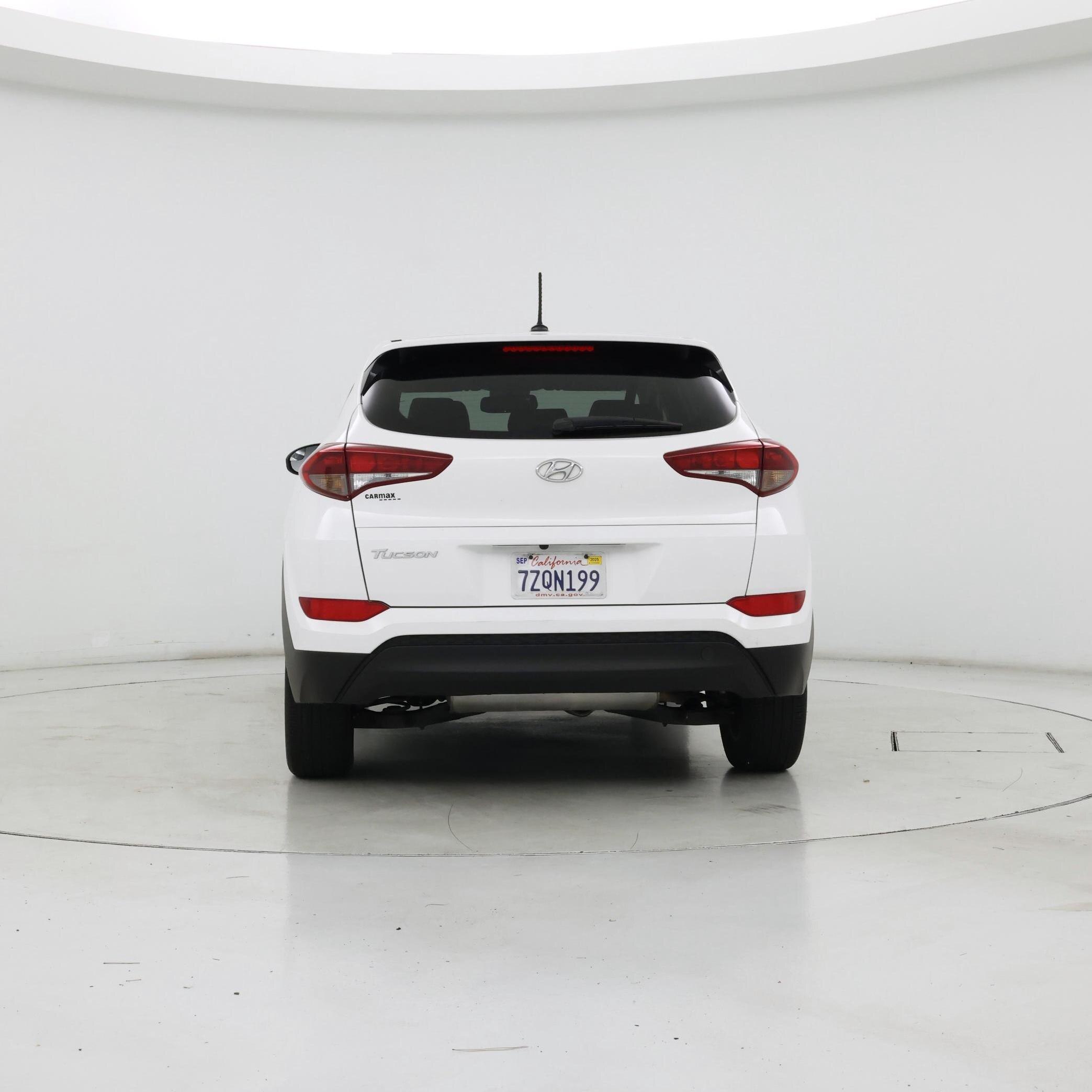 Thumbnail: 2017 Hyundai Tucson - 6