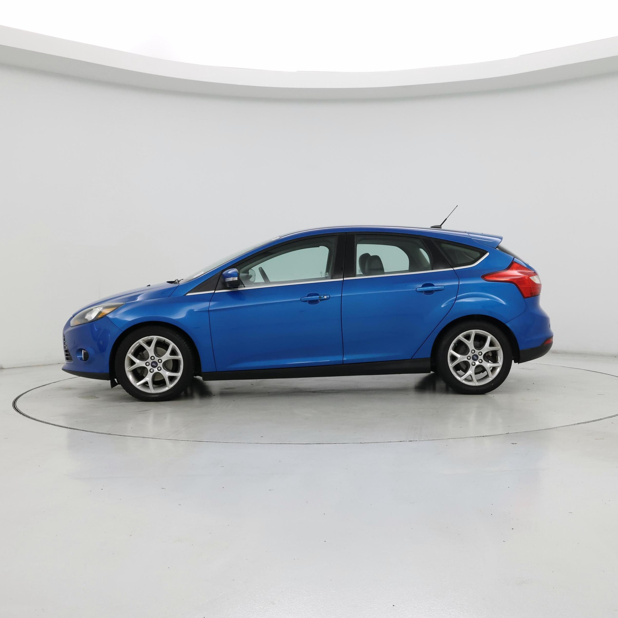 Thumbnail: 2013 Ford Focus - 3