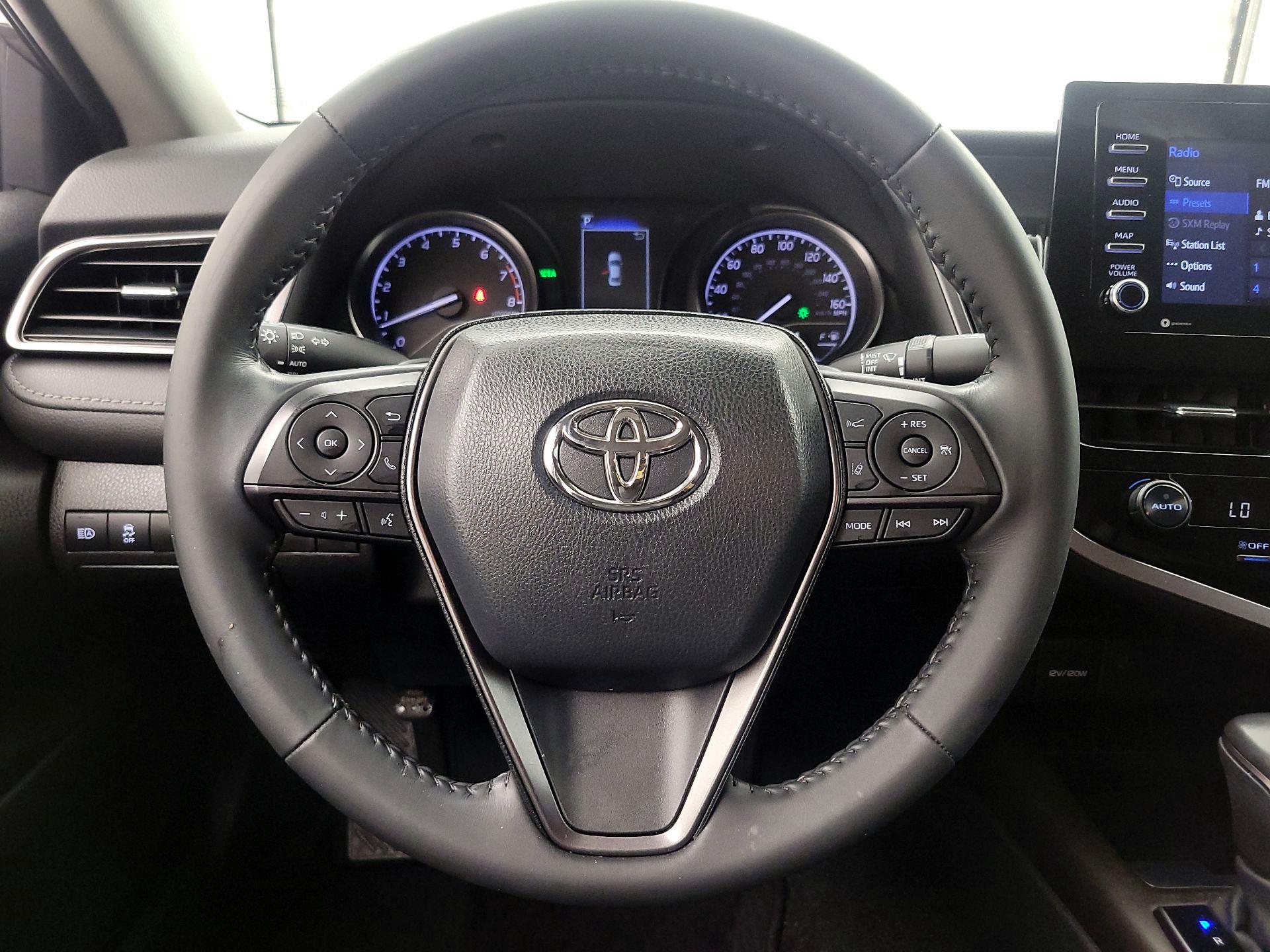 Thumbnail: 2021 Toyota Camry - 10