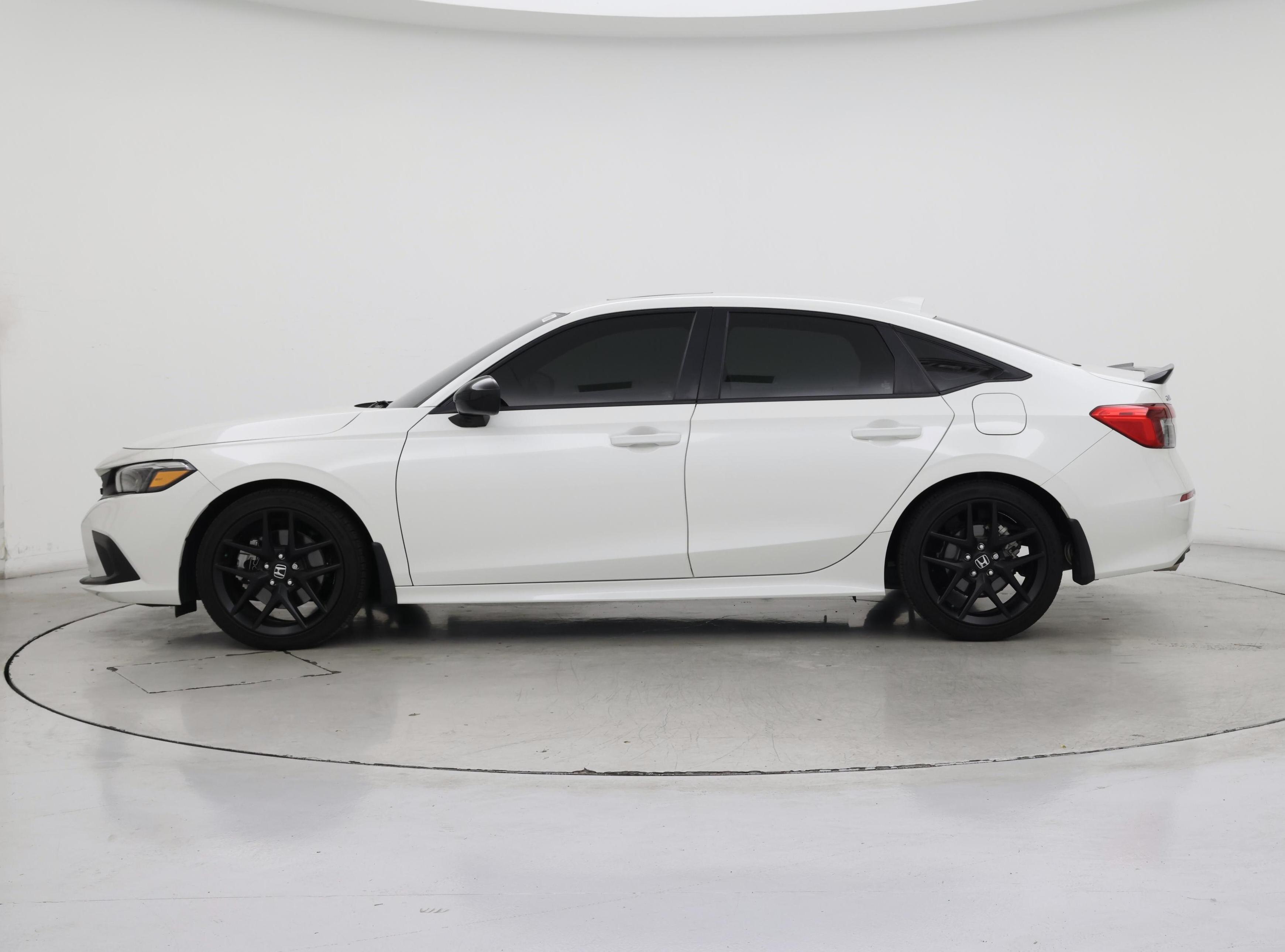 Thumbnail: 2024 Honda Civic - 3